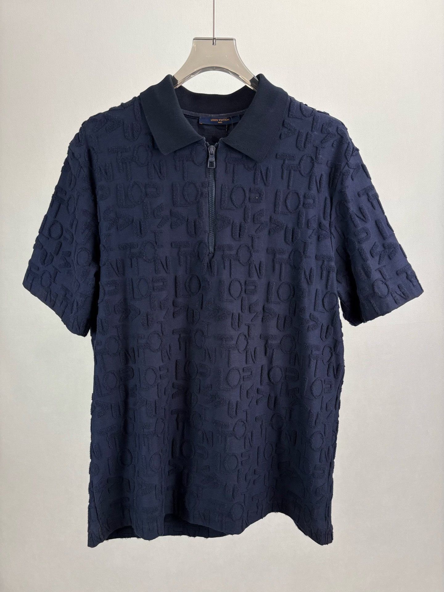 Louis Vuitton Louis Vuitton Flocked Monogram Half-Zip Polo XL Size US XL / EU 56 / 4 - 2 Thumbnail