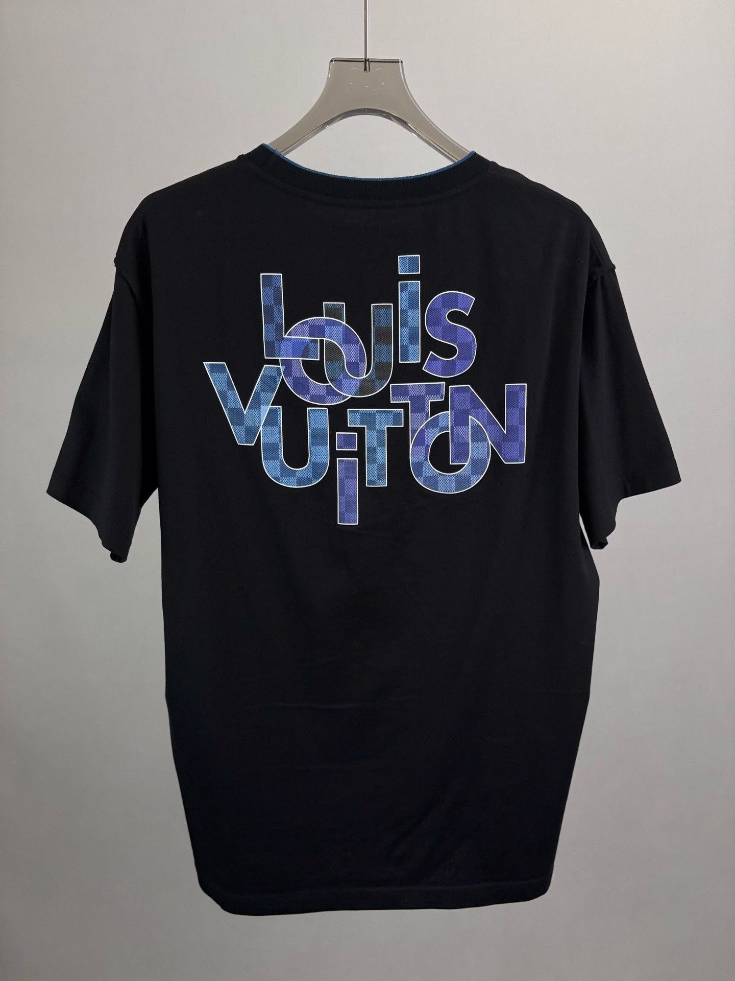 Louis Vuitton Louis Vuitton Damier Logo Print T-Shirt US XL Size US XL / EU 56 / 4 - 3 Thumbnail