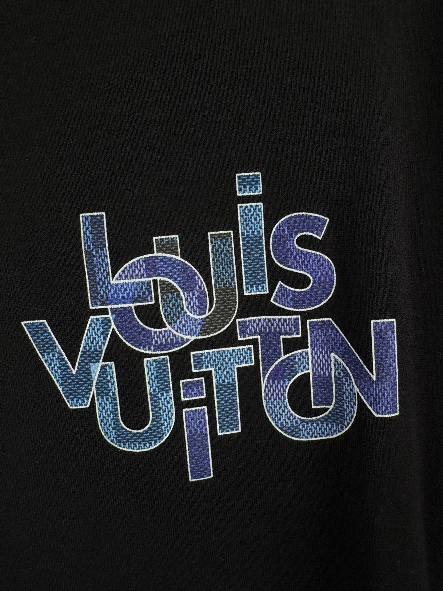 Louis Vuitton Louis Vuitton Damier Logo Print T-Shirt US XL Size US XL / EU 56 / 4 - 4 Thumbnail