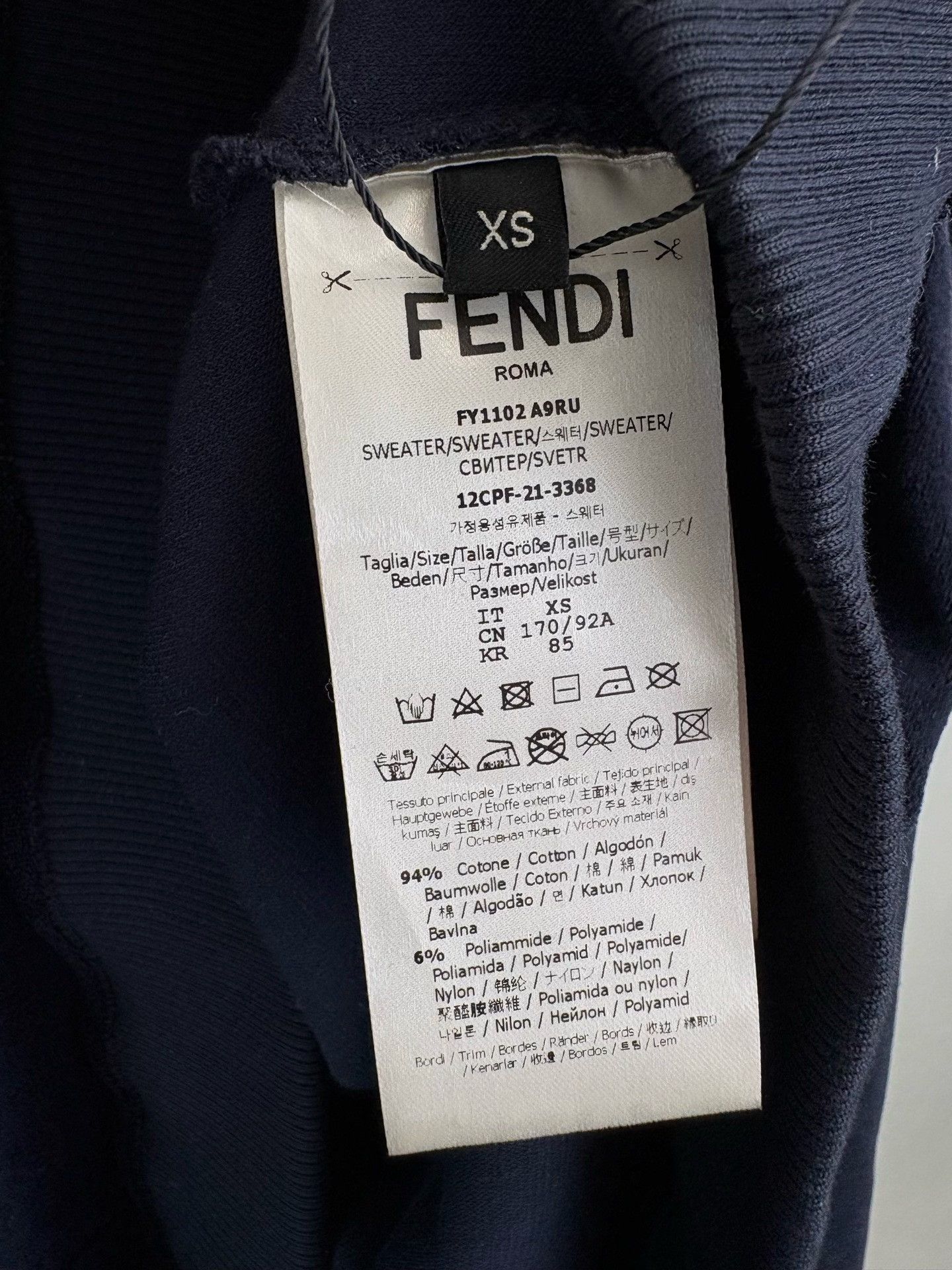 Fendi Fendi Embossed Logo Terry Hoodie XS Size US XS / EU 42 / 0 - 6 Thumbnail
