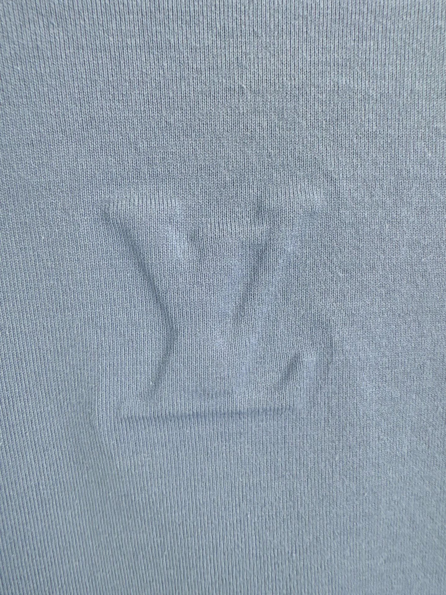 Louis Vuitton Louis Vuitton Embossed Logo T-Shirt Size XL Size US XL / EU 56 / 4 - 4 Thumbnail