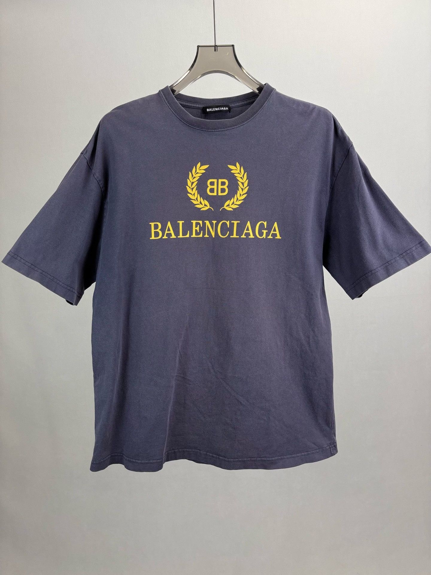 Balenciaga Balenciaga Laurel Wreath Logo T-Shirt S Size US S / EU 44-46 / 1 - 2 Thumbnail