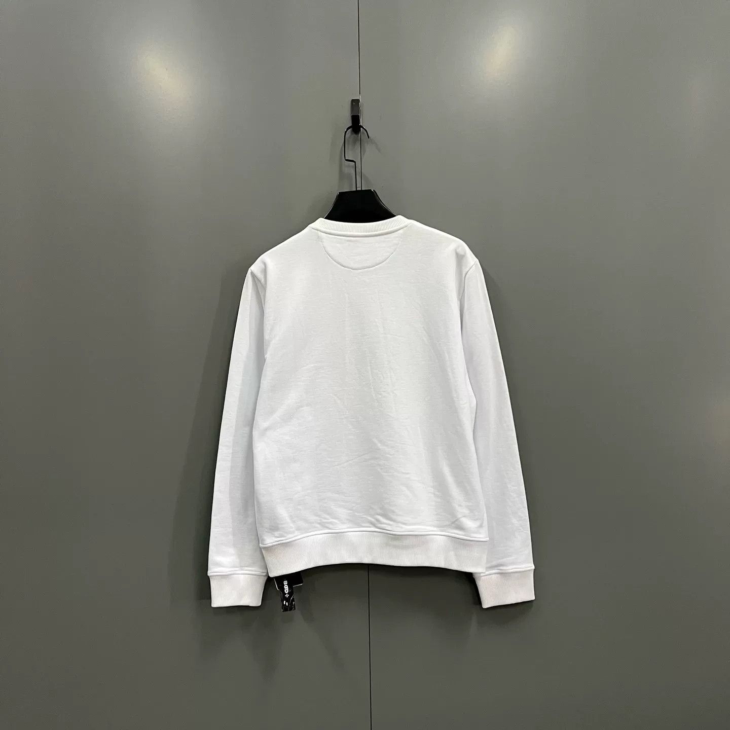 Fendi Fendi Floral Embroidered Sweatshirt Size M Size US M / EU 48-50 / 2 - 3 Thumbnail