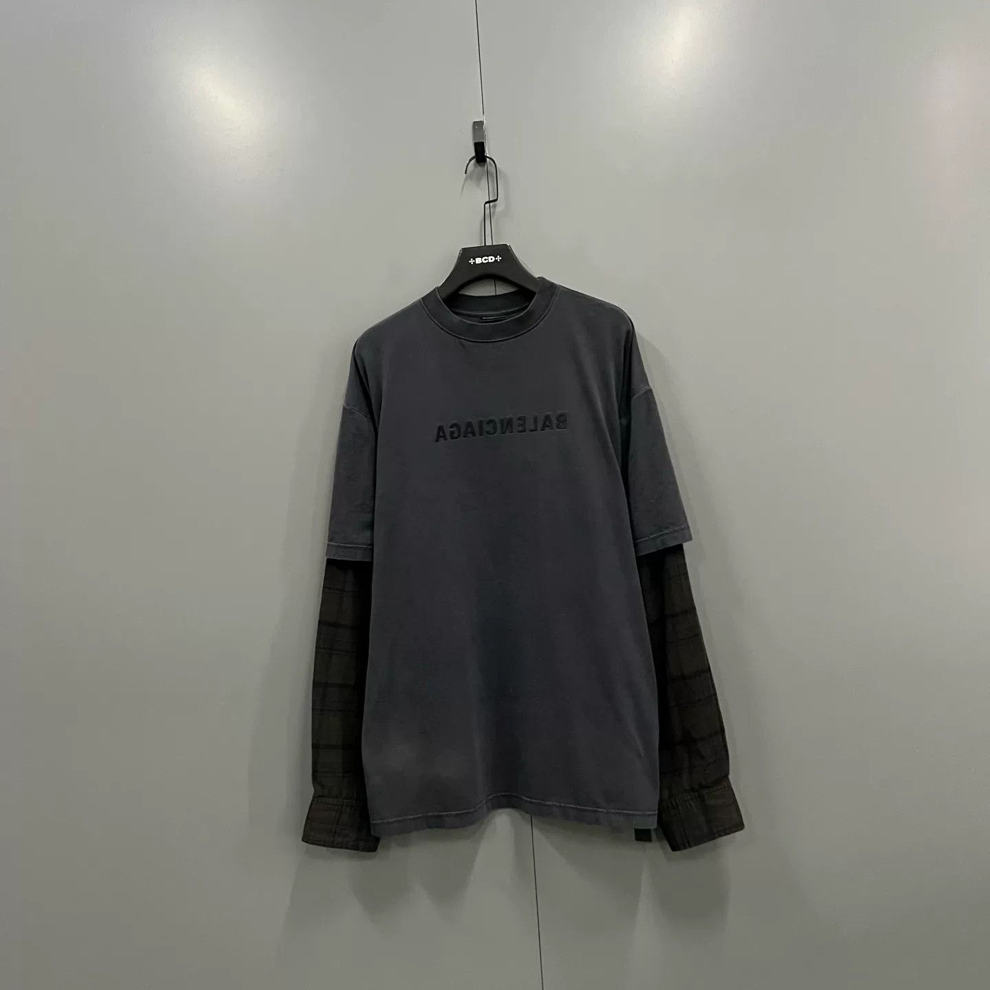 Balenciaga Balenciaga Logo Embroidered False Two-Piece Long Sleeve Size Size US L / EU 52-54 / 3 - 2 Thumbnail