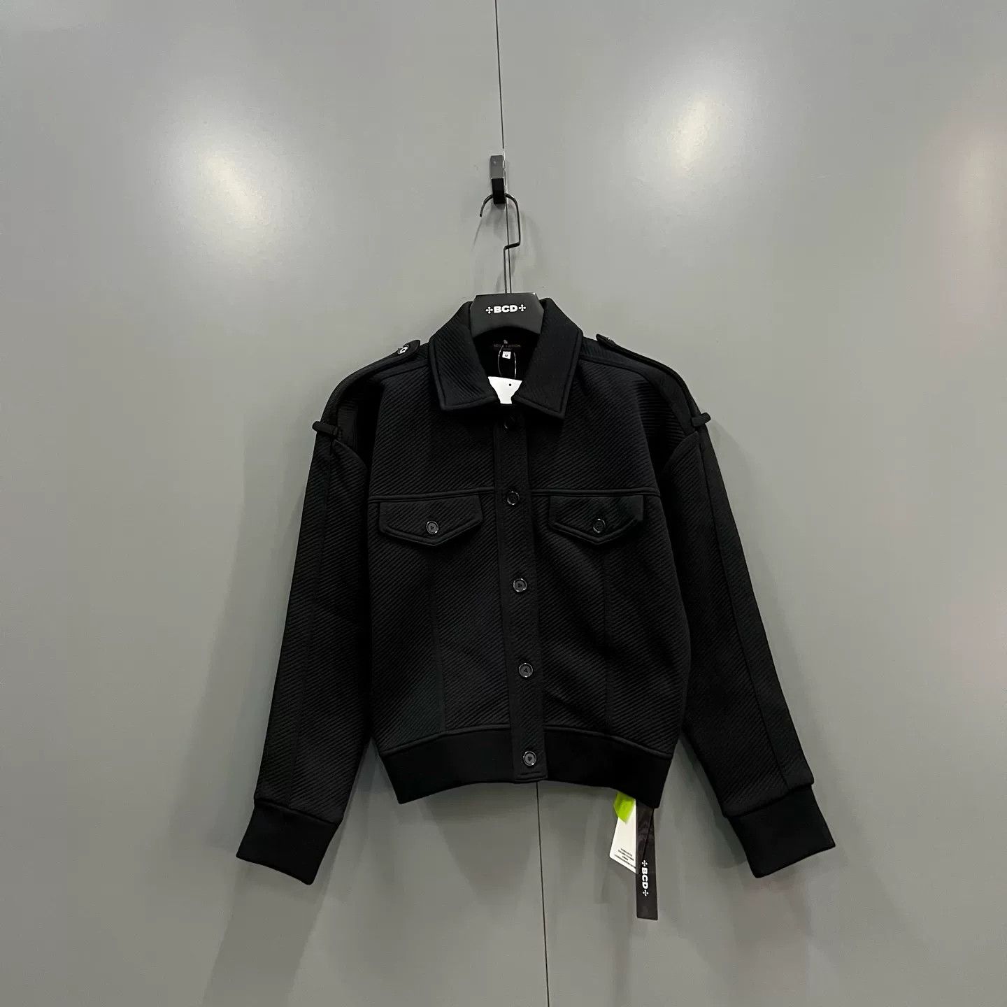 Louis Vuitton Louis Vuitton Uniforms Bomber Jacket M Size M / US 6-8 / IT 42-44 - 2 Thumbnail