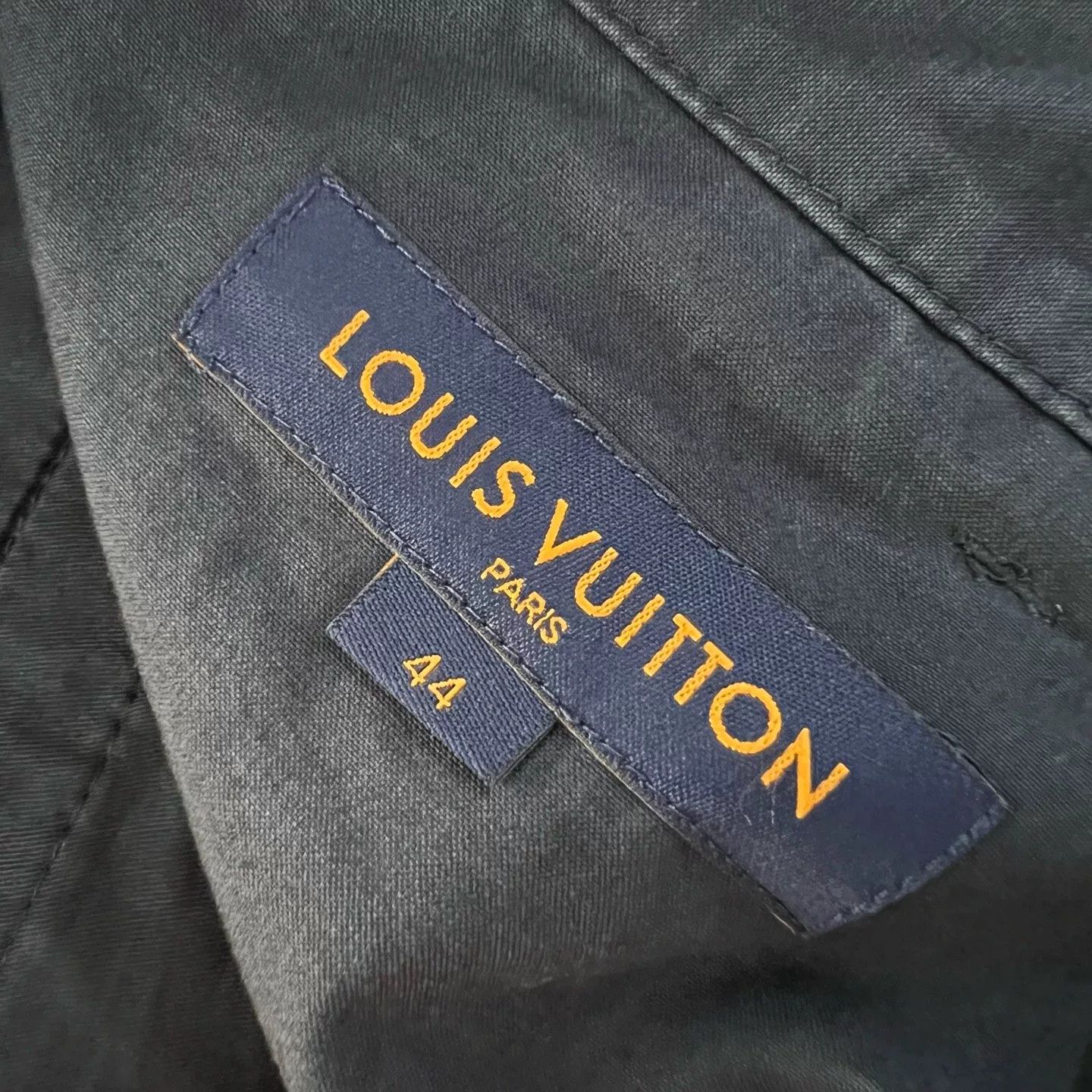 Louis Vuitton Louis Vuitton Navy Straight Cargo Pants 44 Size US 28 / EU 44 - 4 Thumbnail