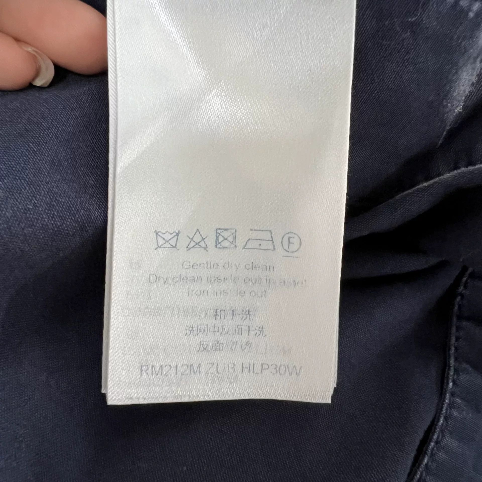 Louis Vuitton Louis Vuitton Navy Straight Cargo Pants 44 Size US 28 / EU 44 - 5 Thumbnail