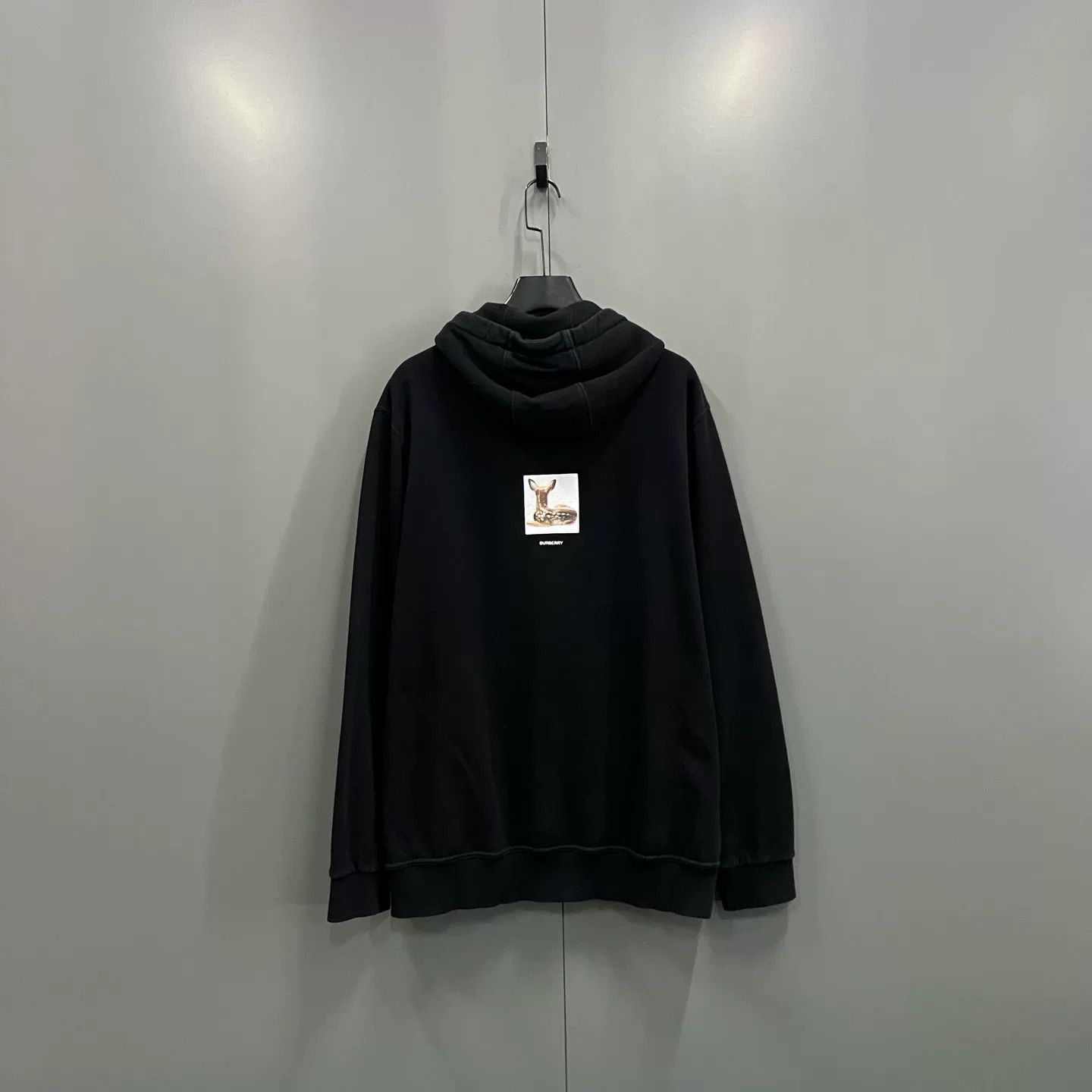 Burberry Burberry Deer Print Graphic Hoodie XL Size US XL / EU 56 / 4 - 3 Thumbnail