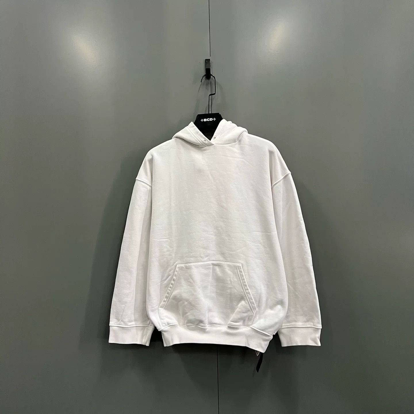 Balenciaga Balenciaga White Logo Print Hoodie Size S Size US S / EU 44-46 / 1 - 2 Thumbnail