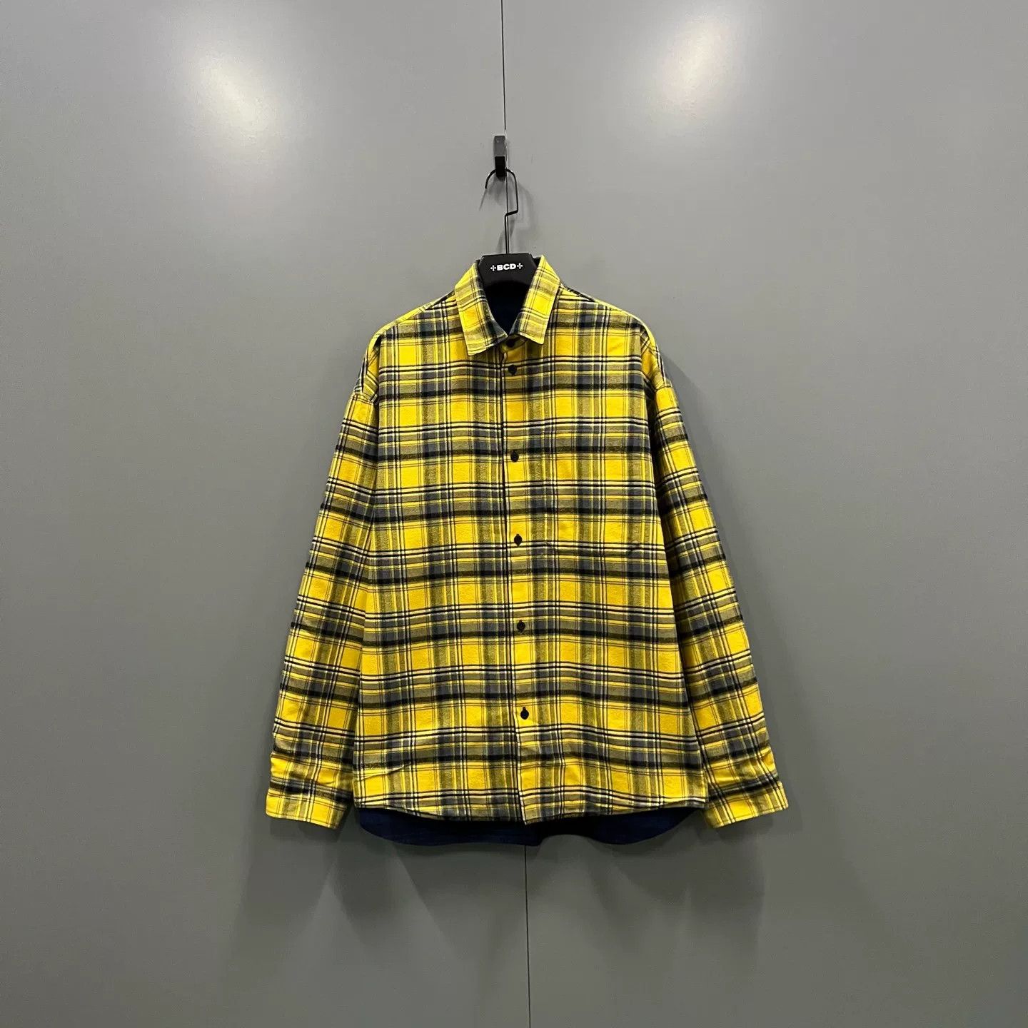 Balenciaga Balenciaga Reversible Check Button Up Shirt Size S Size US S / EU 44-46 / 1 - 2 Thumbnail