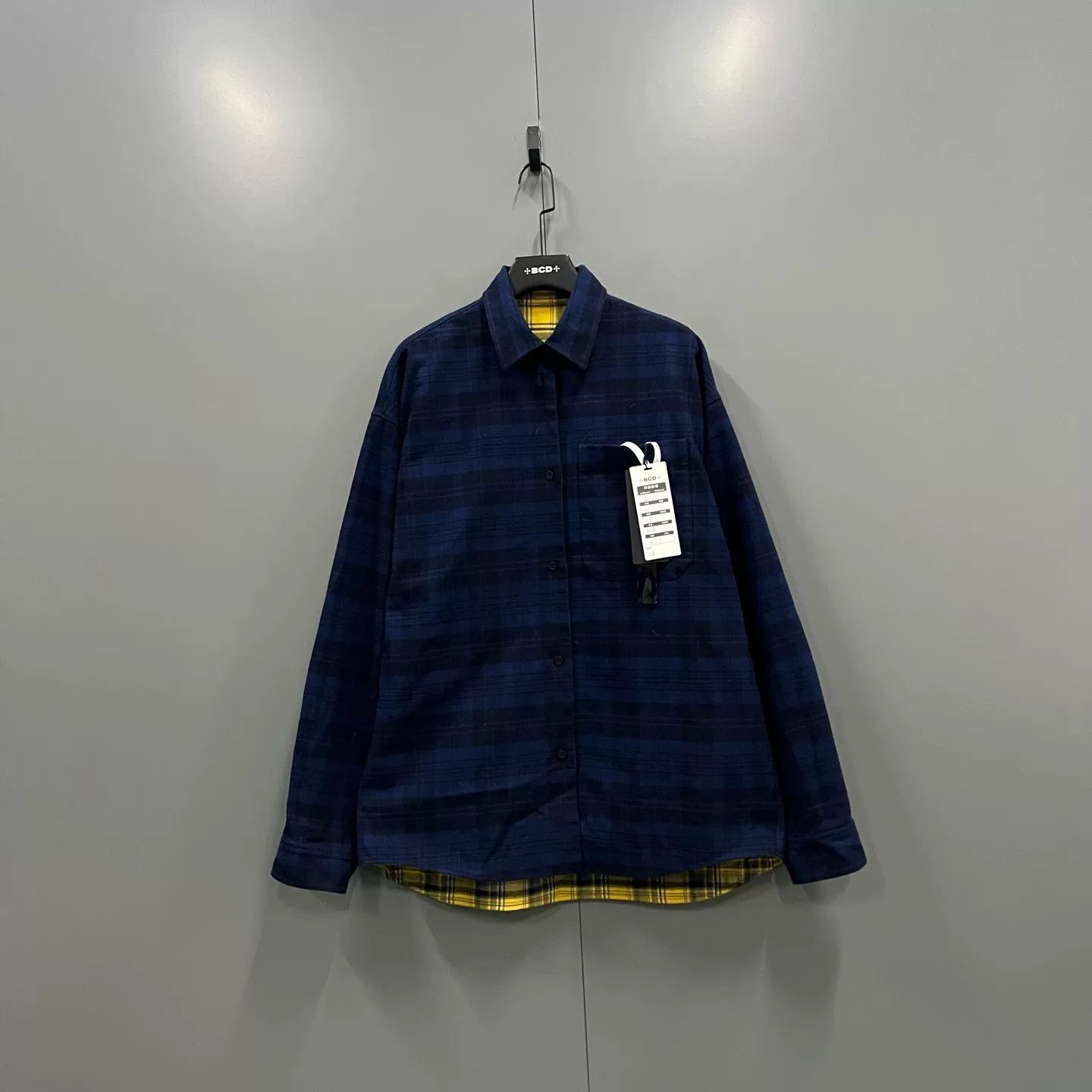 Balenciaga Balenciaga Reversible Check Button Up Shirt Size S Size US S / EU 44-46 / 1 - 4 Thumbnail