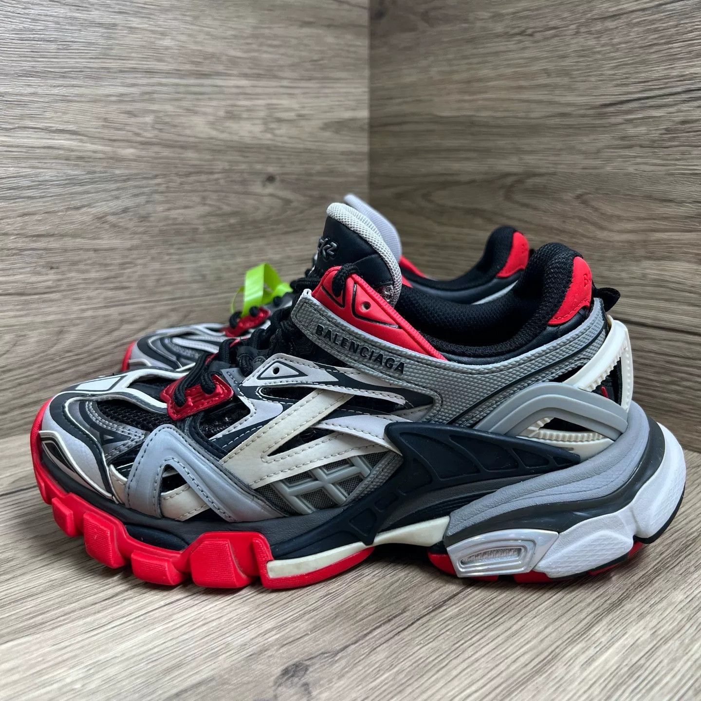 Balenciaga Balenciaga Red Gray Track 2.0 Sneakers Size 35 Size US 5 / IT 35 - 2 Thumbnail