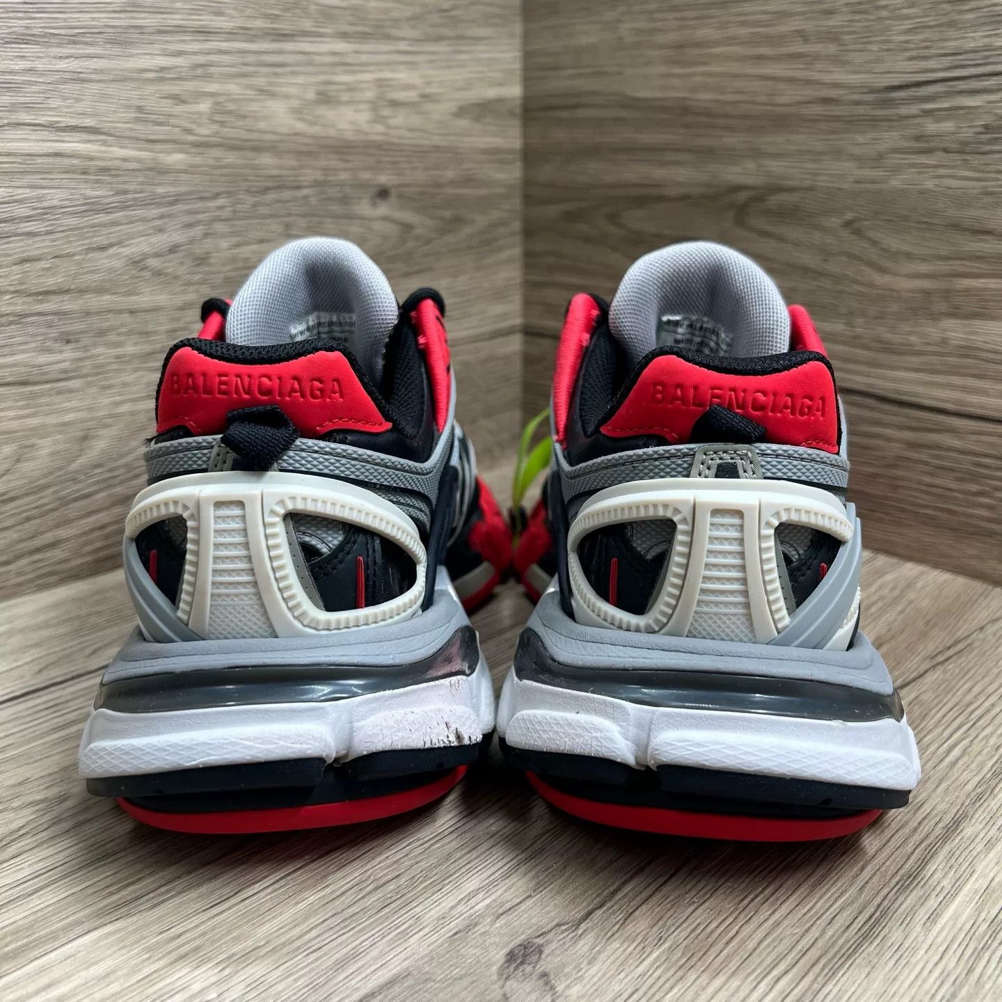 Balenciaga Balenciaga Red Gray Track 2.0 Sneakers Size 35 Size US 5 / IT 35 - 5 Thumbnail
