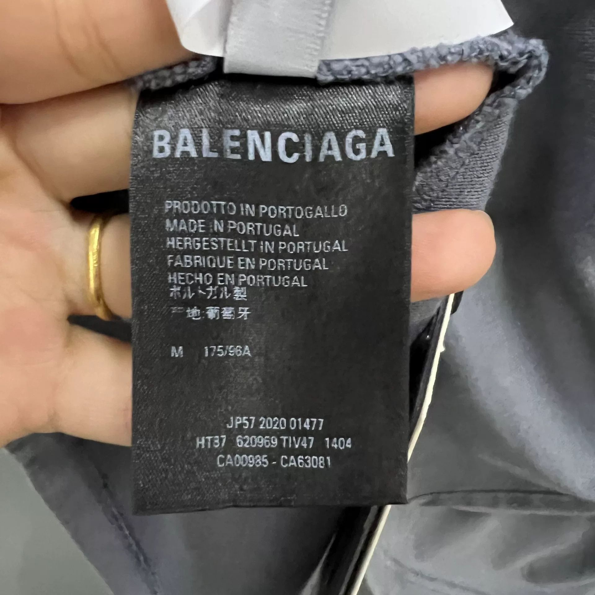 Balenciaga Balenciaga Band Graphic T-Shirt Size M Size US M / EU 48-50 / 2 - 5 Thumbnail