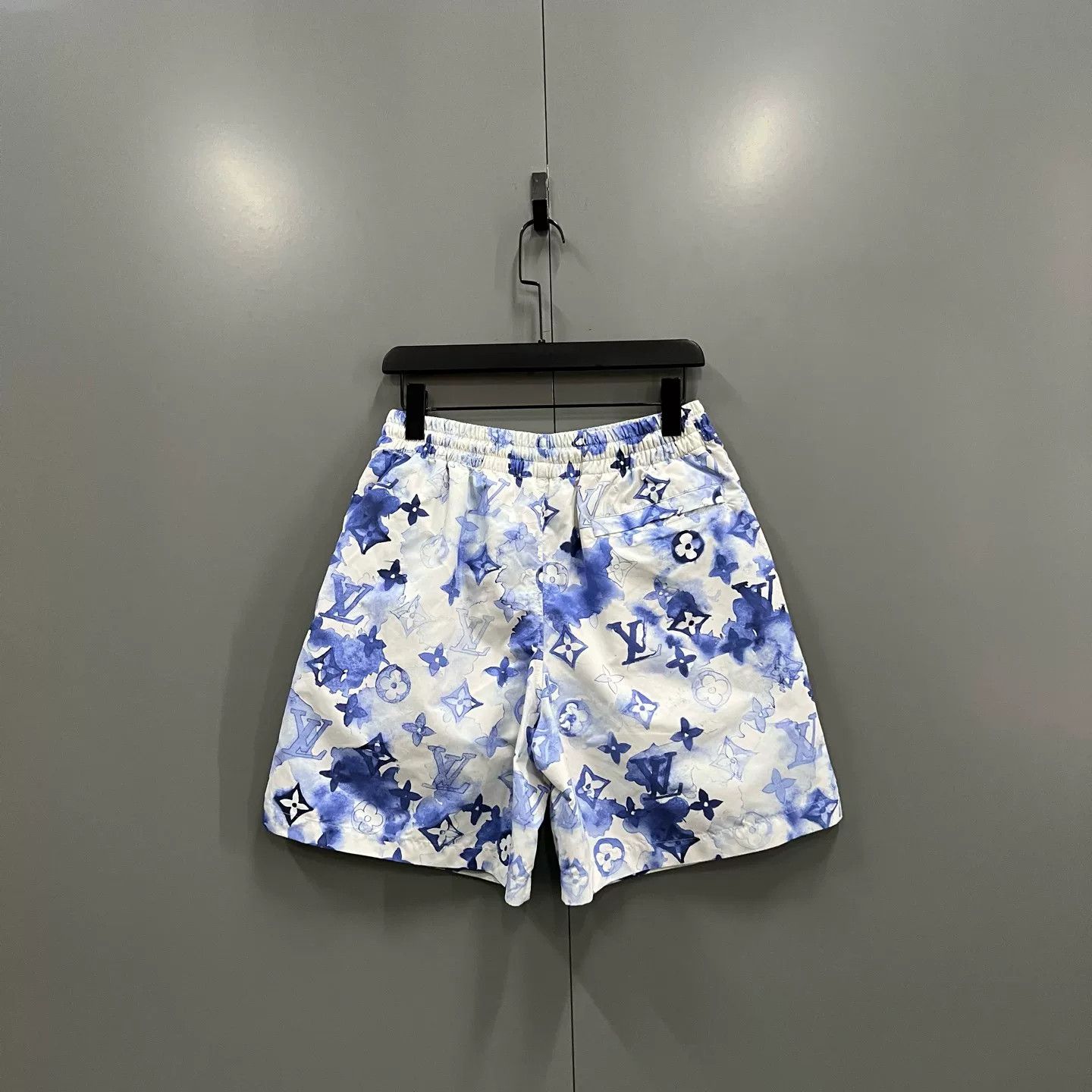 Louis Vuitton Louis Vuitton Watercolor Monogram Shorts S Size US 30 / EU 46 - 3 Thumbnail