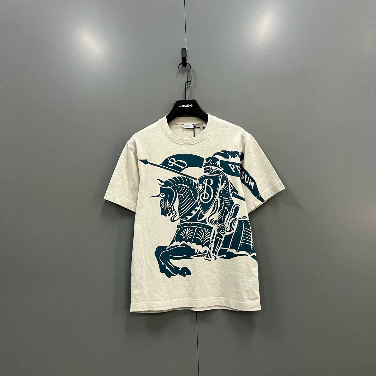 Burberry Burberry Equestrian Knight Graphic T-Shirt S Size US S / EU 44-46 / 1 - 2 Thumbnail