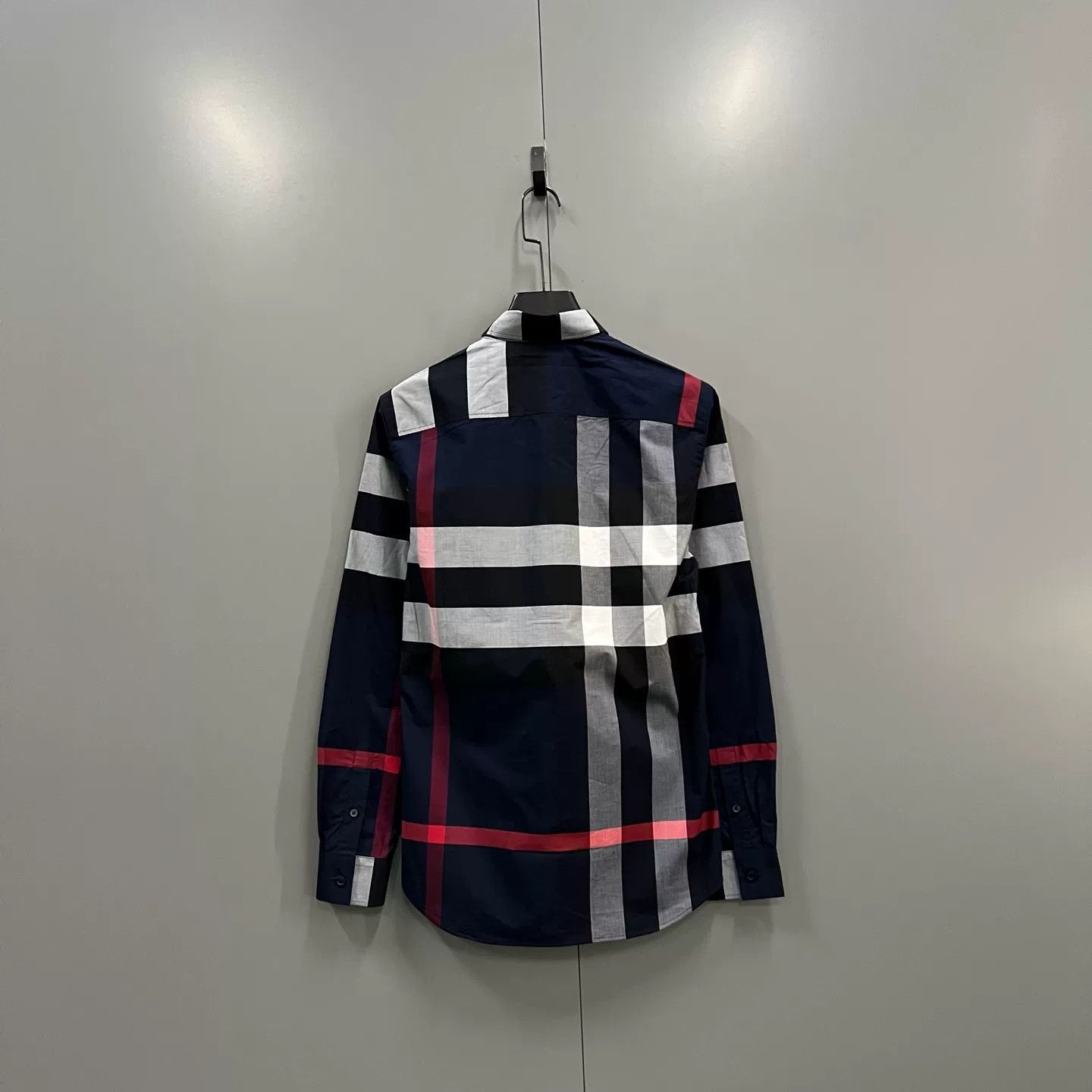 Burberry Burberry Navy Blue Giant Check Shirt XS Size US XS / EU 42 / 0 - 3 Thumbnail