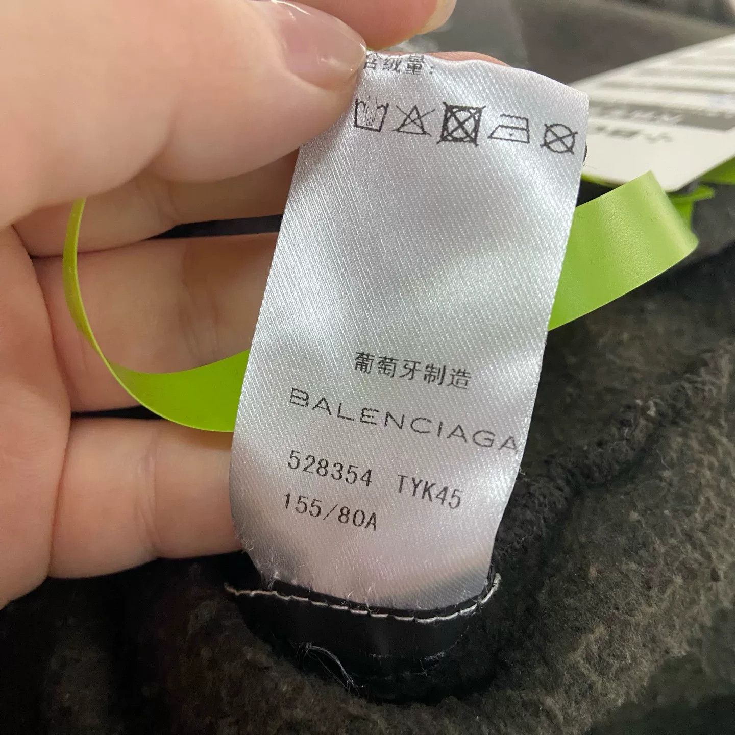 Balenciaga Balenciaga Logo Embroidered Zip-up Hoodie XS Size XS / US 0-2 / IT 36-38 - 6 Thumbnail