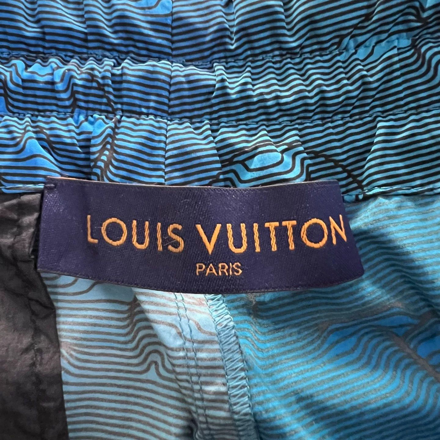 Louis Vuitton Louis Vuitton Monogram Shimmer Track Pants Size 40 Size US 30 / EU 46 - 4 Thumbnail