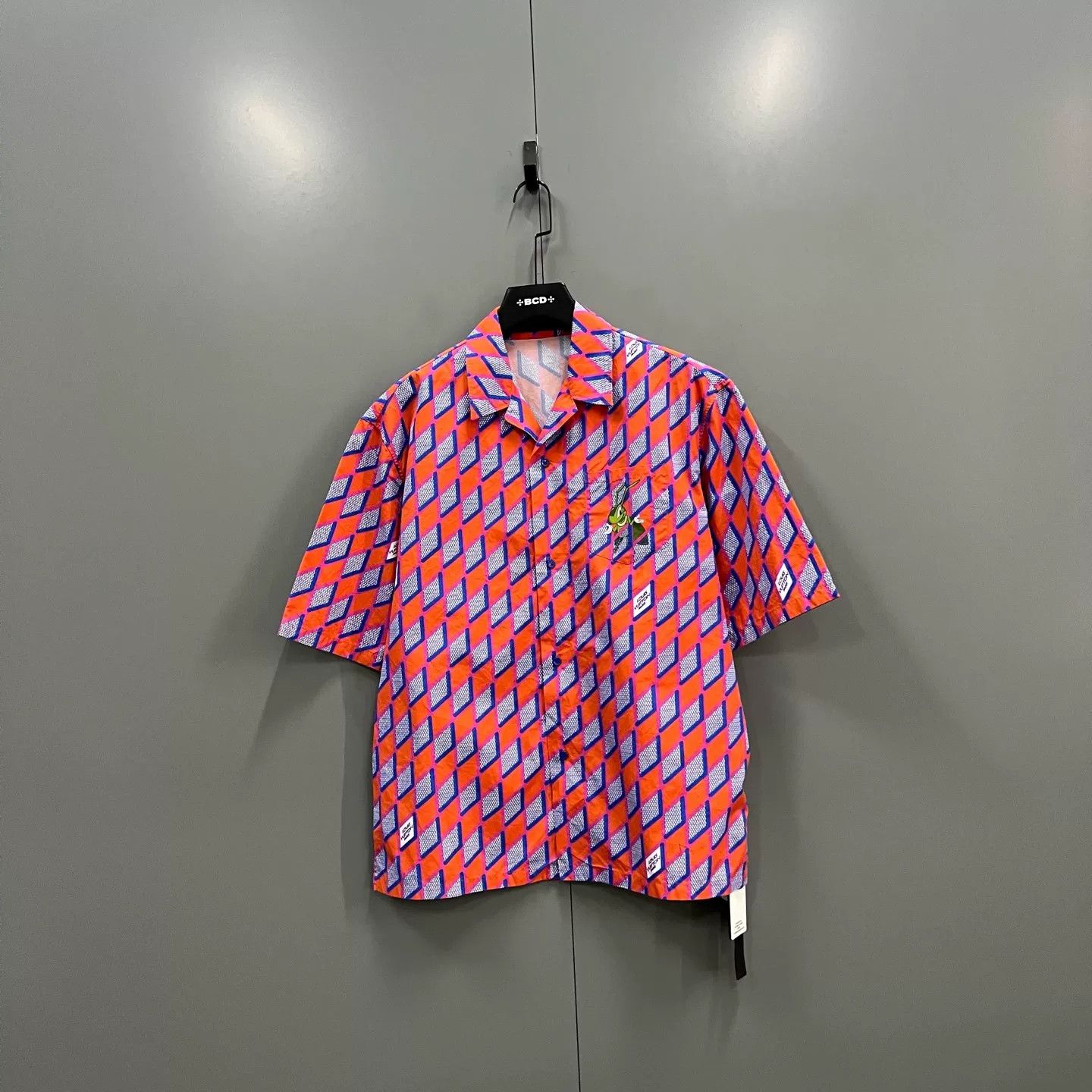 Louis Vuitton Louis Vuitton Cricket Graphic Short Sleeve Shirt M Size US M / EU 48-50 / 2 - 2 Thumbnail