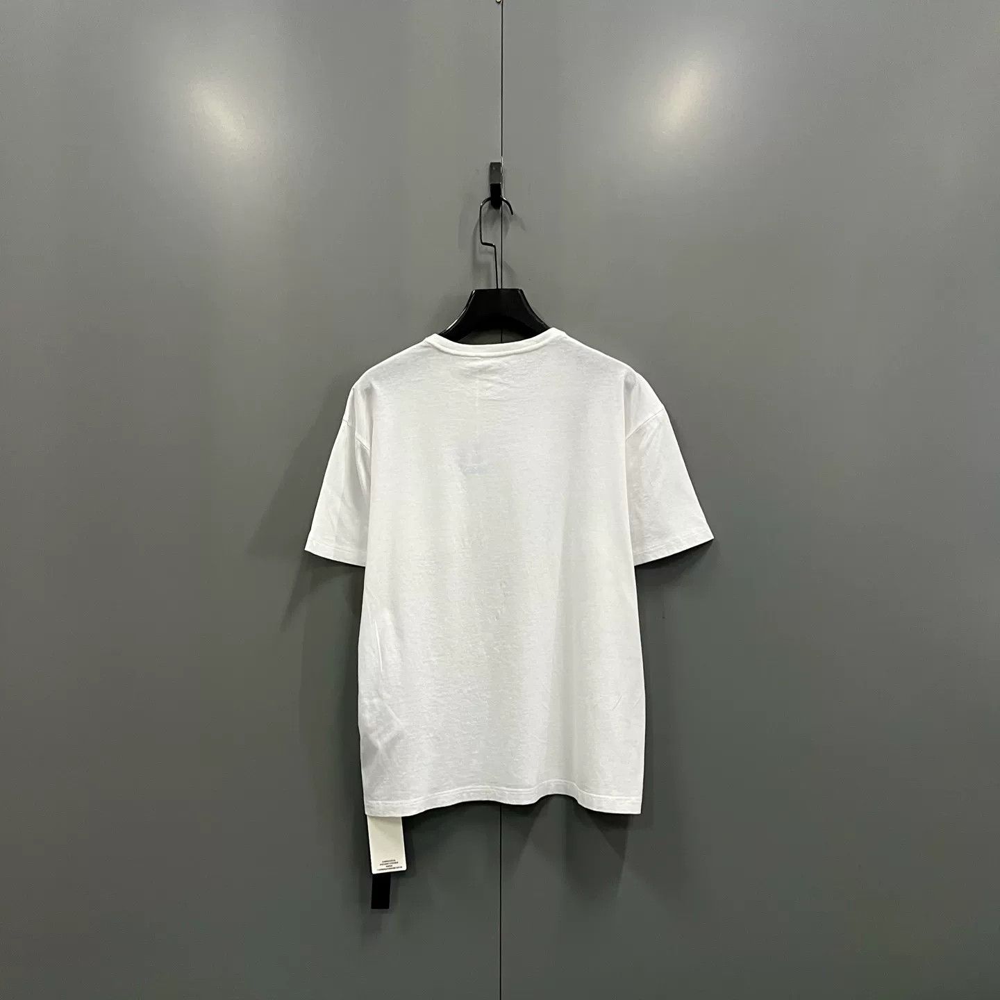 Prada Prada Logo Pocket T-Shirt White Size L Size US L / EU 52-54 / 3 - 3 Thumbnail