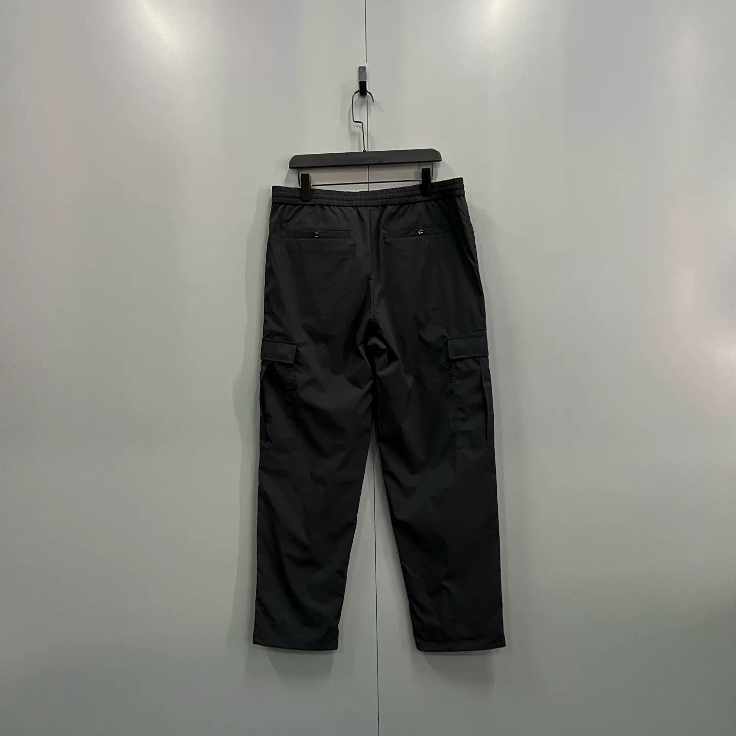 Burberry Burberry Logo Pocket Straight Leg Pants Size 50 Size US 34 / EU 50 - 3 Thumbnail
