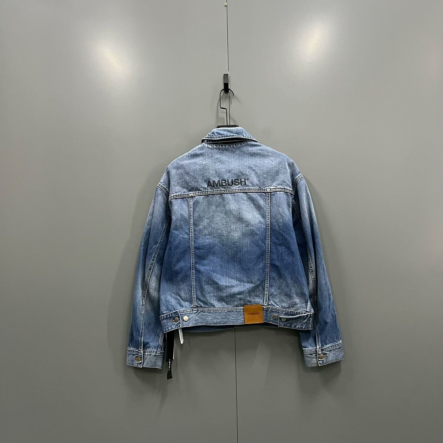 Ambush Design AMBUSH Washed Logo Denim Jacket Size 2 Size US M / EU 48-50 / 2 - 3 Thumbnail