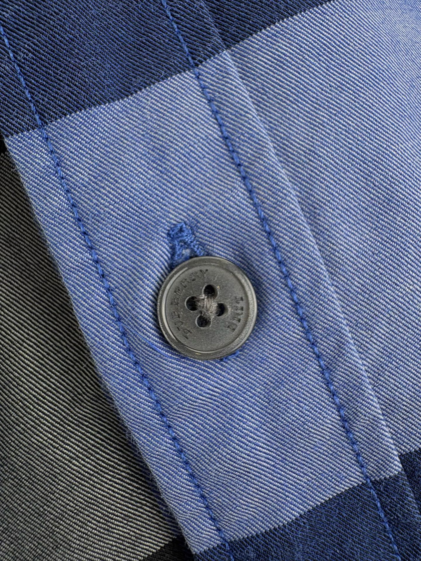 Burberry Burberry Blue Large Check Shirt Size L Size US L / EU 52-54 / 3 - 4 Thumbnail