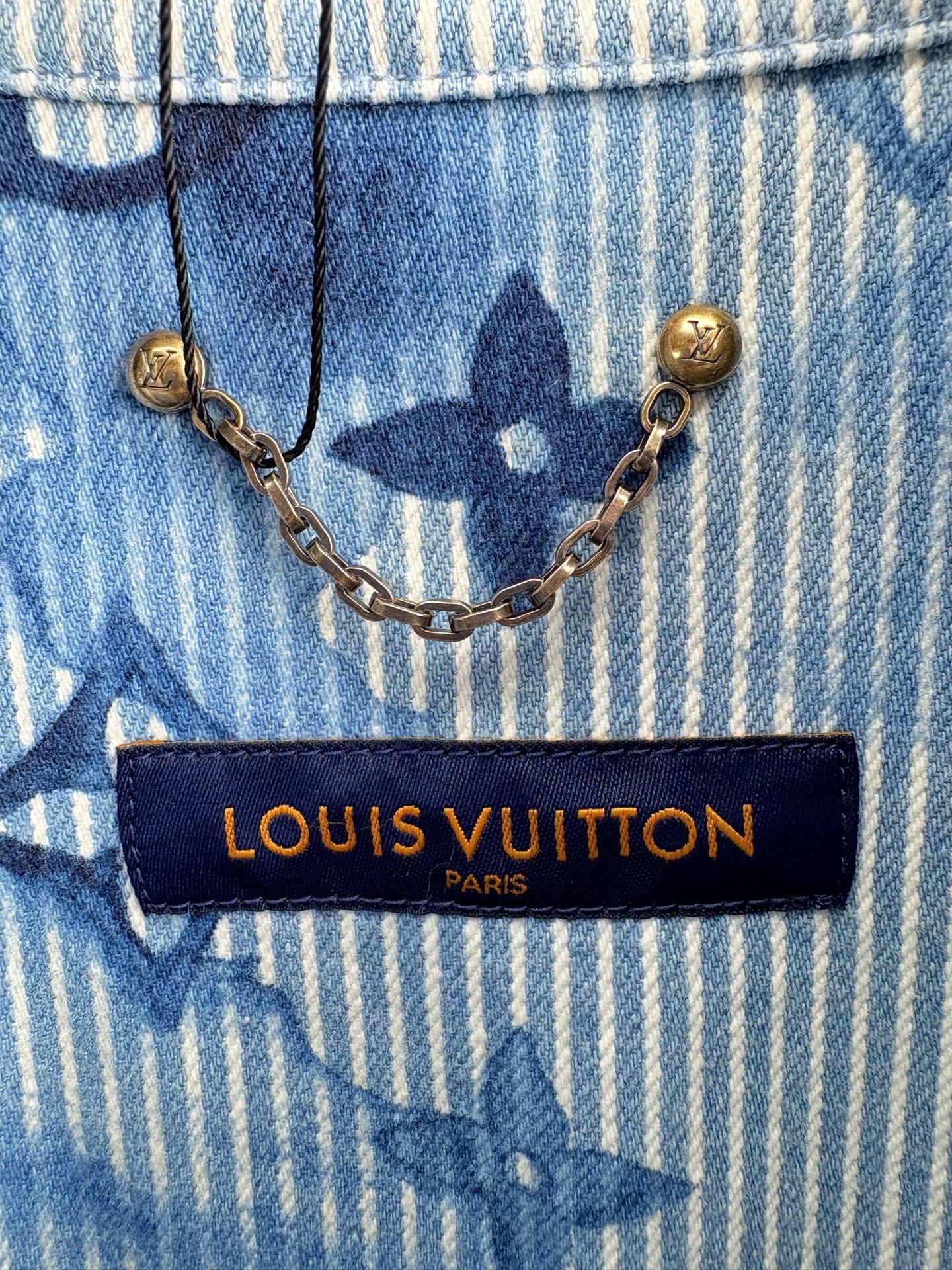 Louis Vuitton Louis Vuitton Monogram Ink Denim Shirt M Size US M / EU 48-50 / 2 - 5 Thumbnail