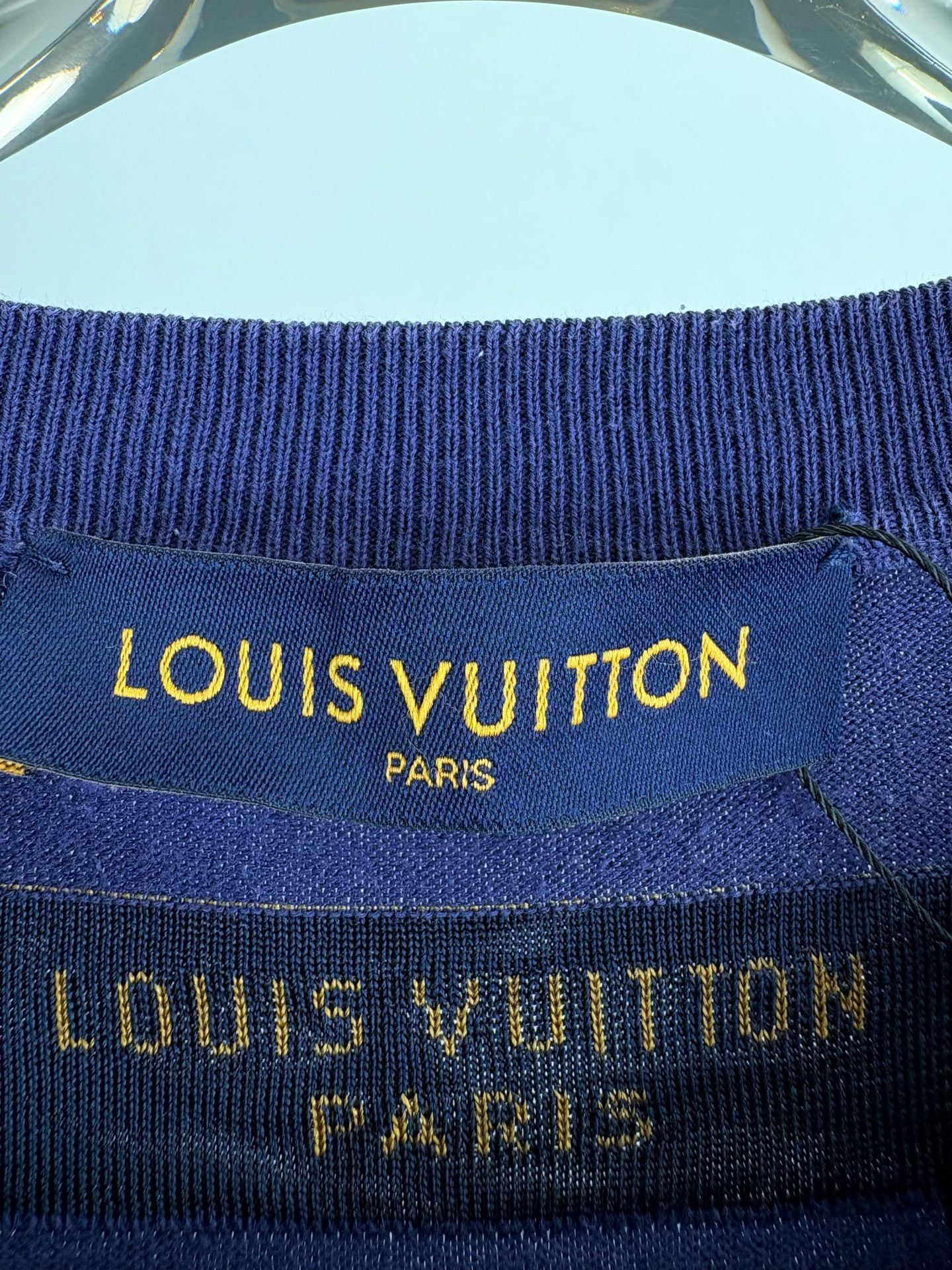Louis Vuitton Louis Vuitton Logo Knit T-Shirt Size M Size US M / EU 48-50 / 2 - 5 Thumbnail