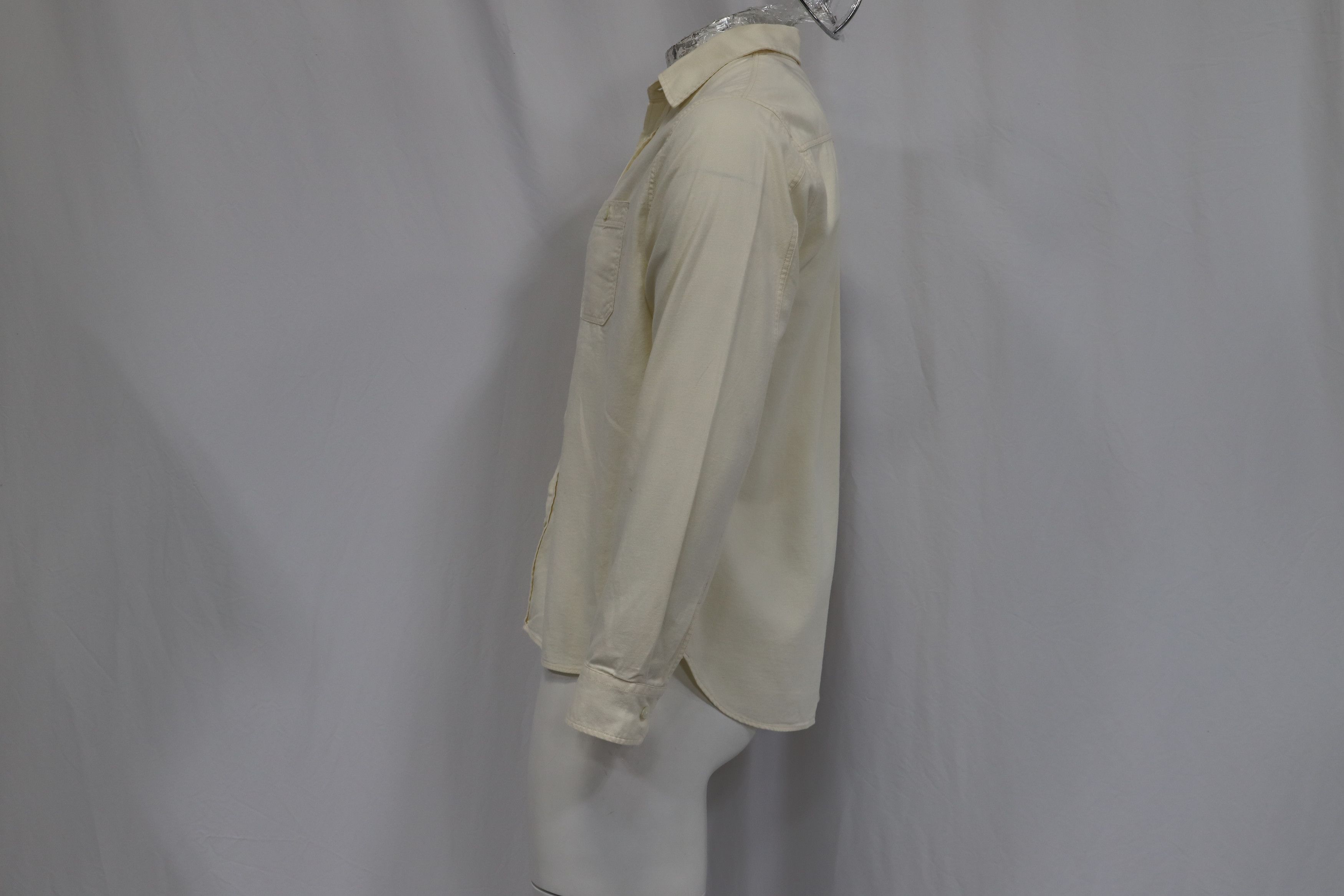 Mr P. Mr. P. Buttoned Long Sleeve Shirt with Pockets in Ivory Cot Size US XL / EU 56 / 4 - 6 Thumbnail