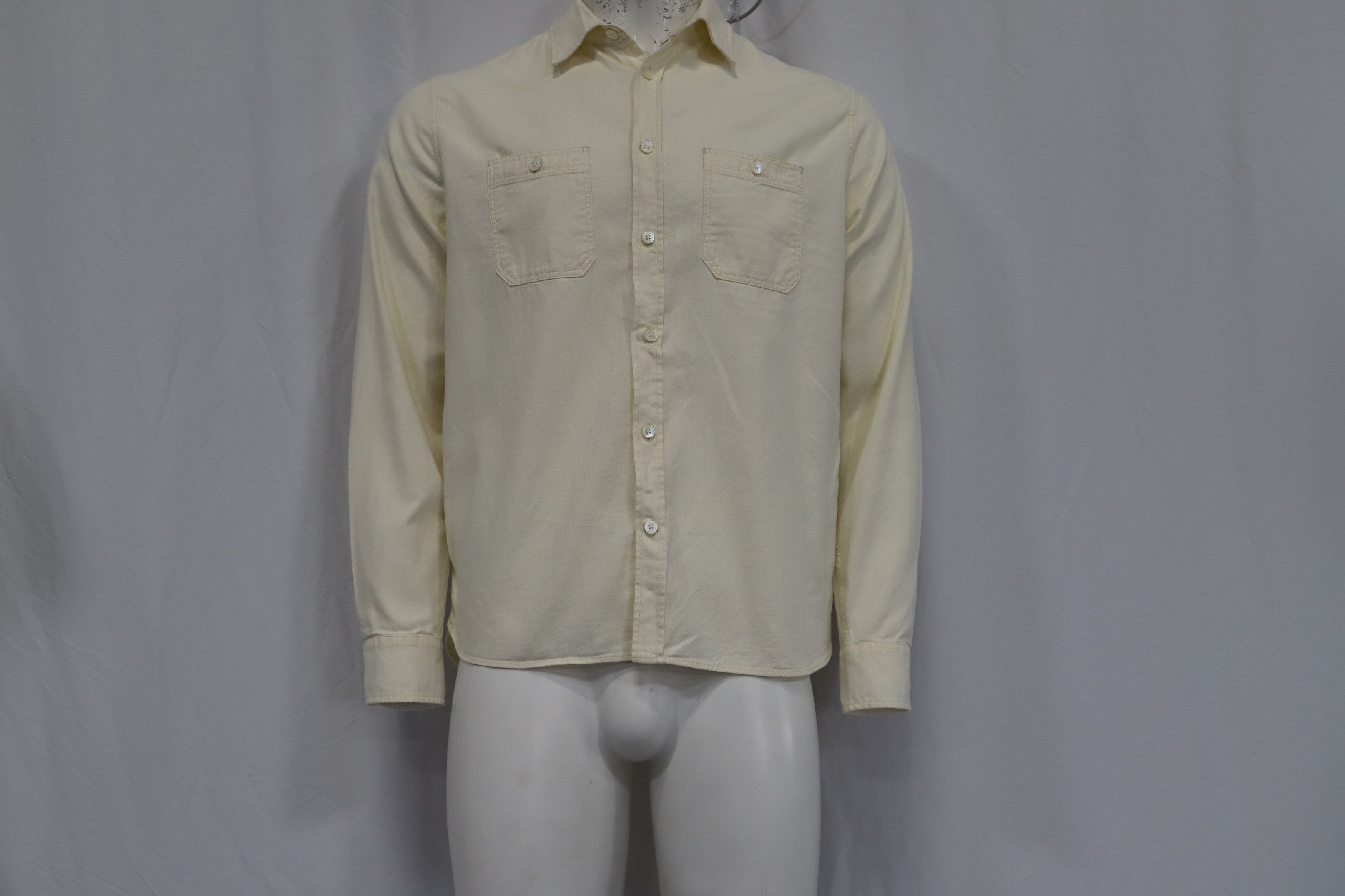 Mr P. Mr. P. Buttoned Long Sleeve Shirt with Pockets in Ivory Cot Size US XL / EU 56 / 4 - 2 Thumbnail