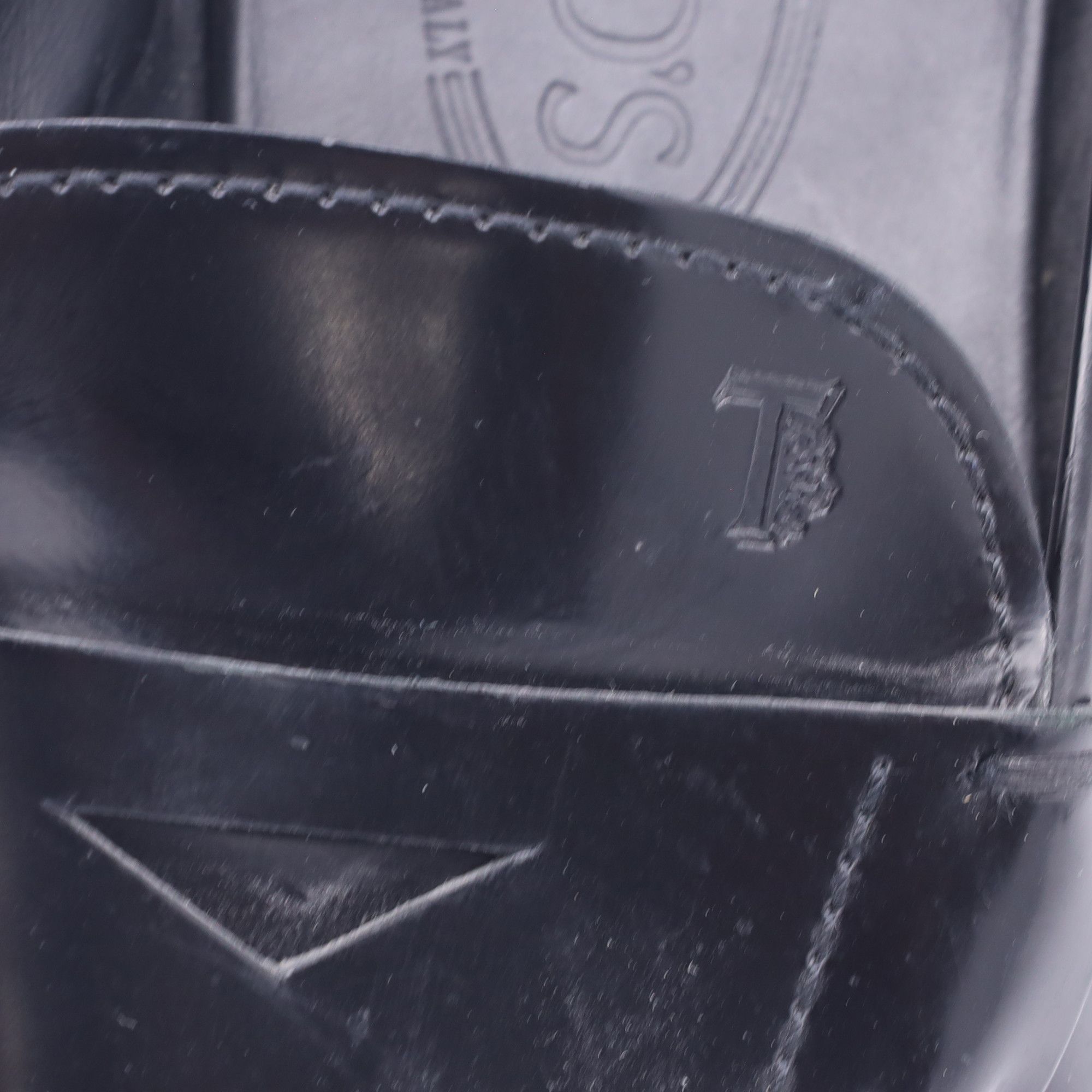 Tod's Tod's Logo-Embossed Penny Loafers in Black Leather Size US 12 / EU 45 - 6 Thumbnail
