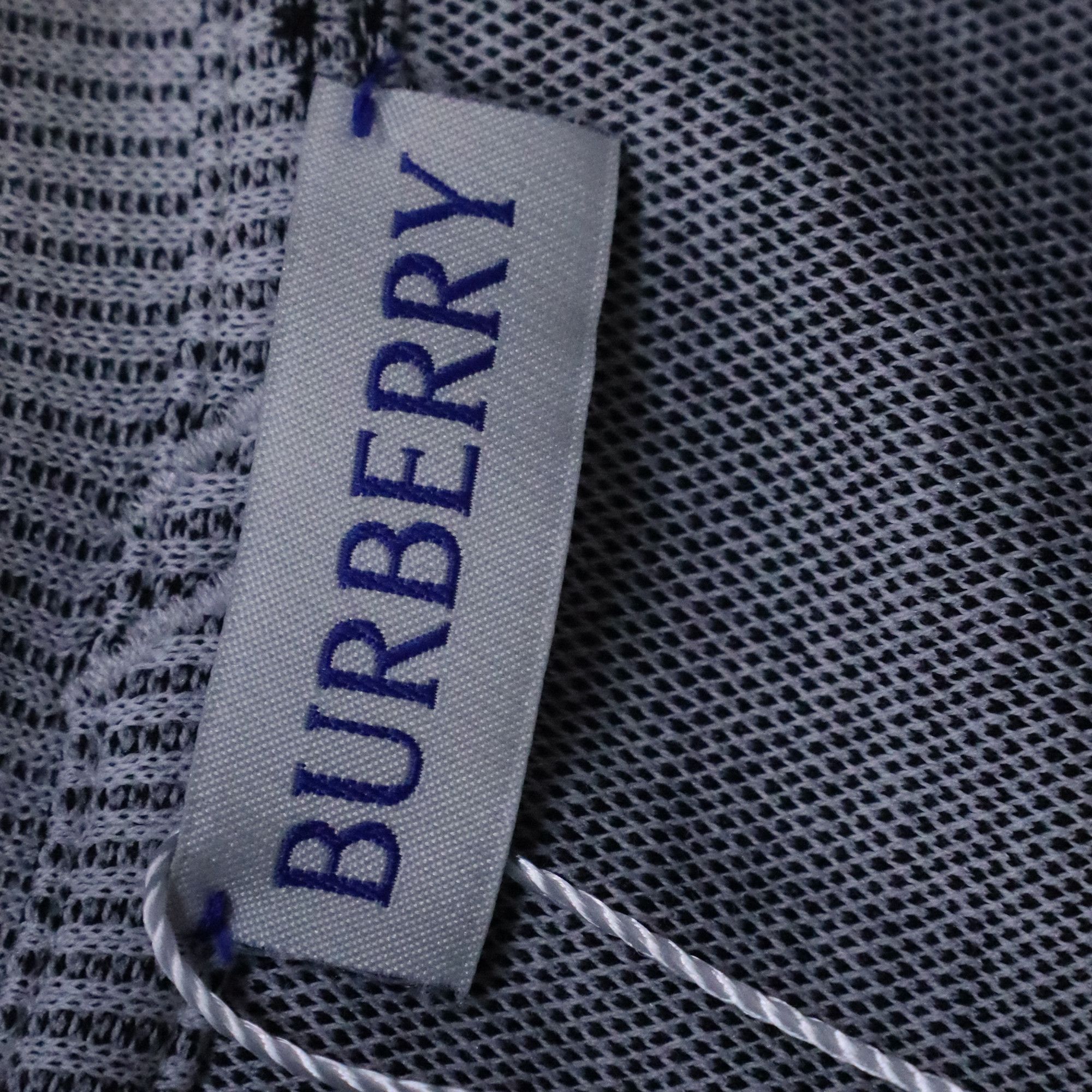 Burberry Burberry Check T-shirt in Grey Cotton Size US XS / EU 42 / 0 - 3 Thumbnail