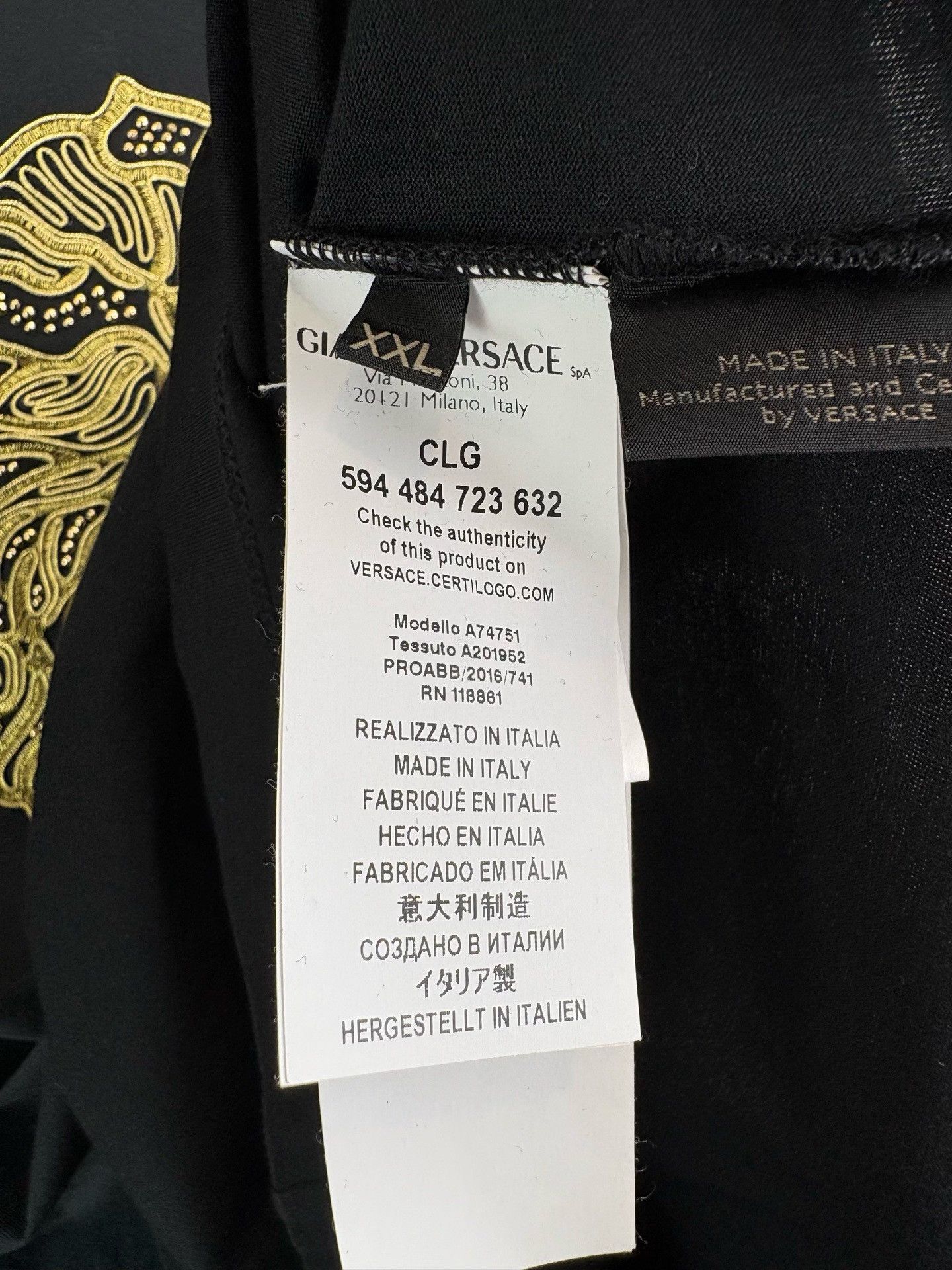 Versace Versace Gold Medusa Embroidery T-Shirt XXL Size US XXL / EU 58 / 5 - 6 Thumbnail