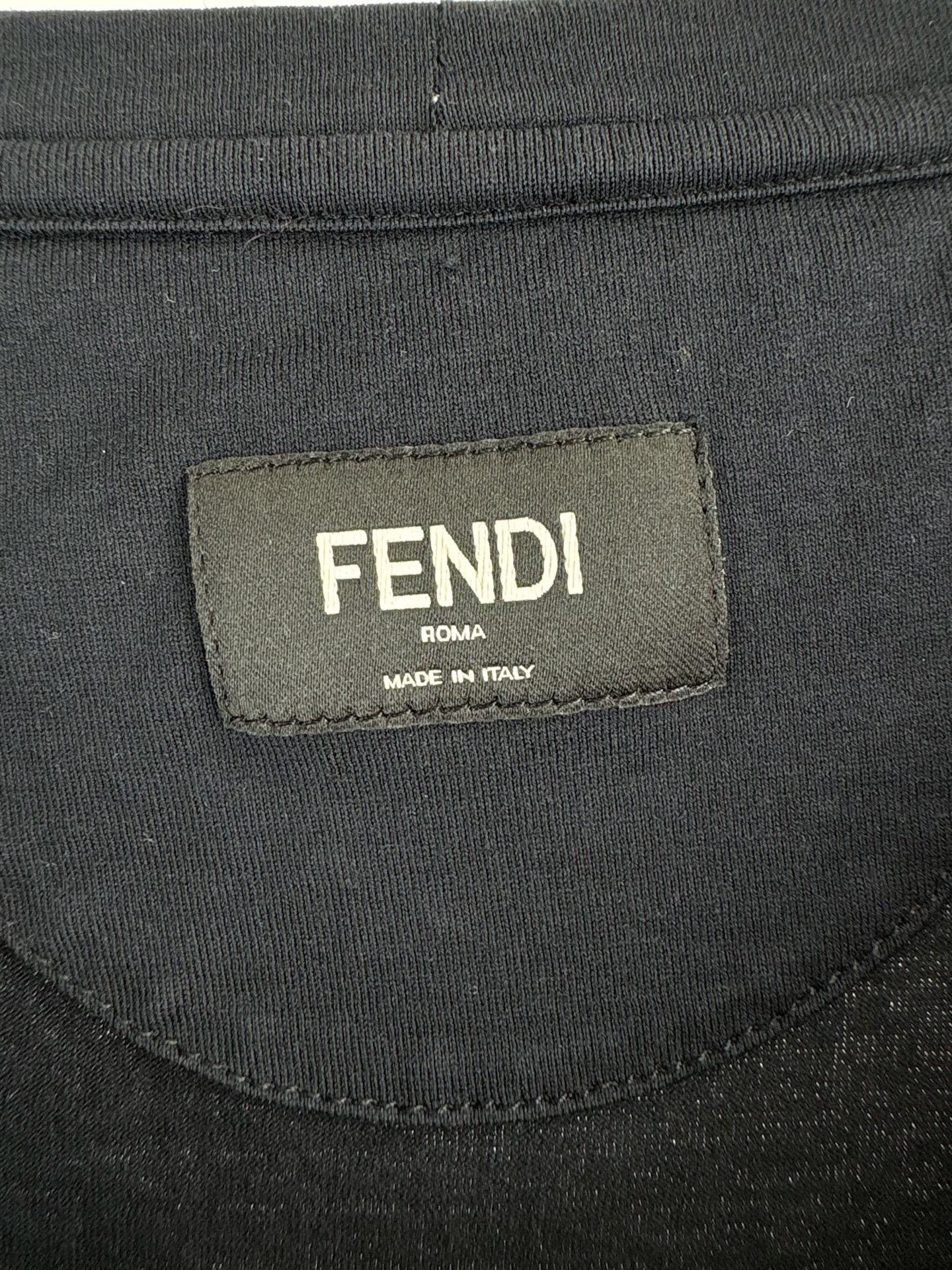 Fendi Fendi Studded Monster Eyes Bag Bug T-Shirt 52 Size US L / EU 52-54 / 3 - 5 Thumbnail