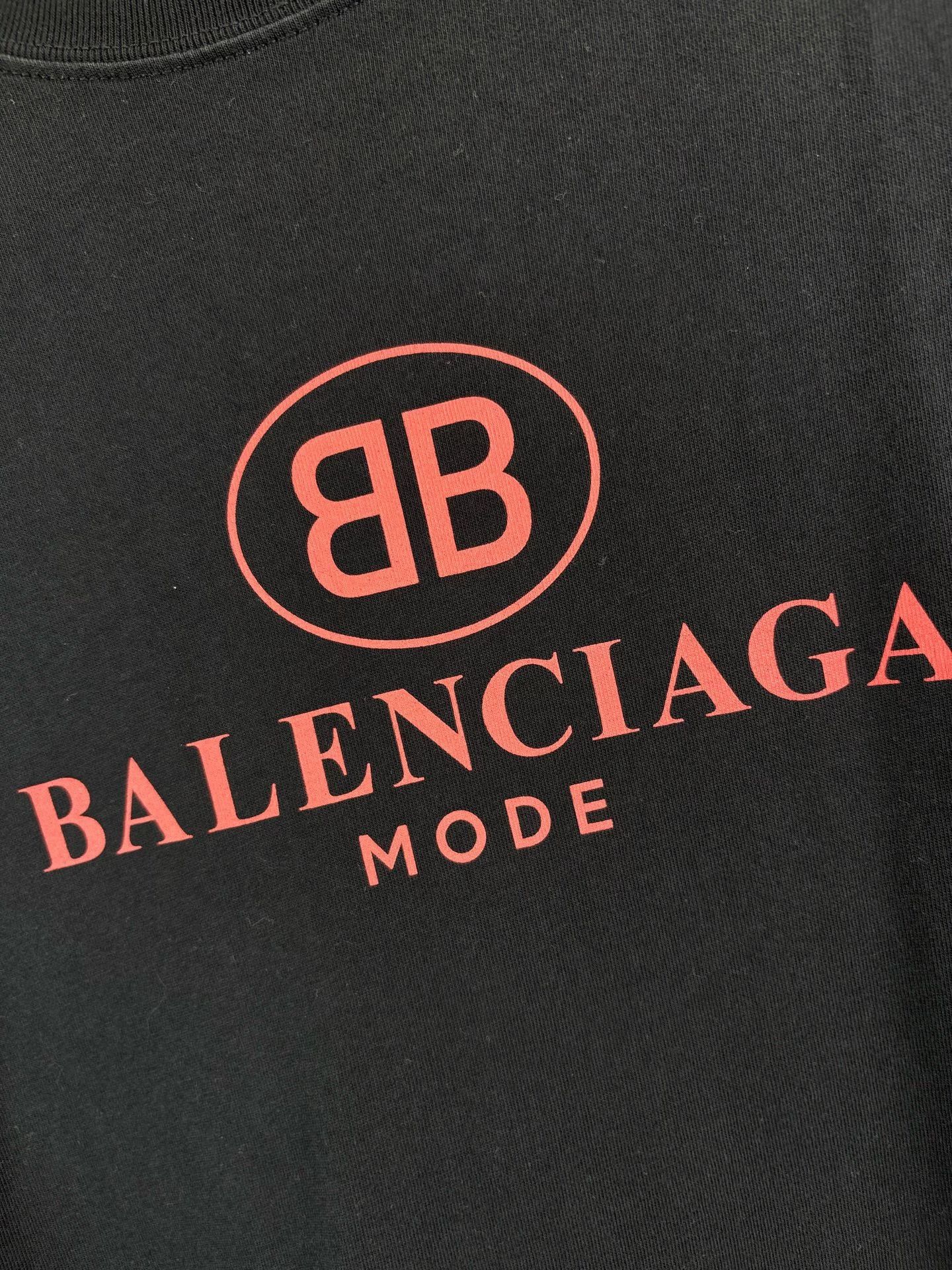 Balenciaga Balenciaga BB Mode Logo T-Shirt Size M Size US M / EU 48-50 / 2 - 4 Thumbnail