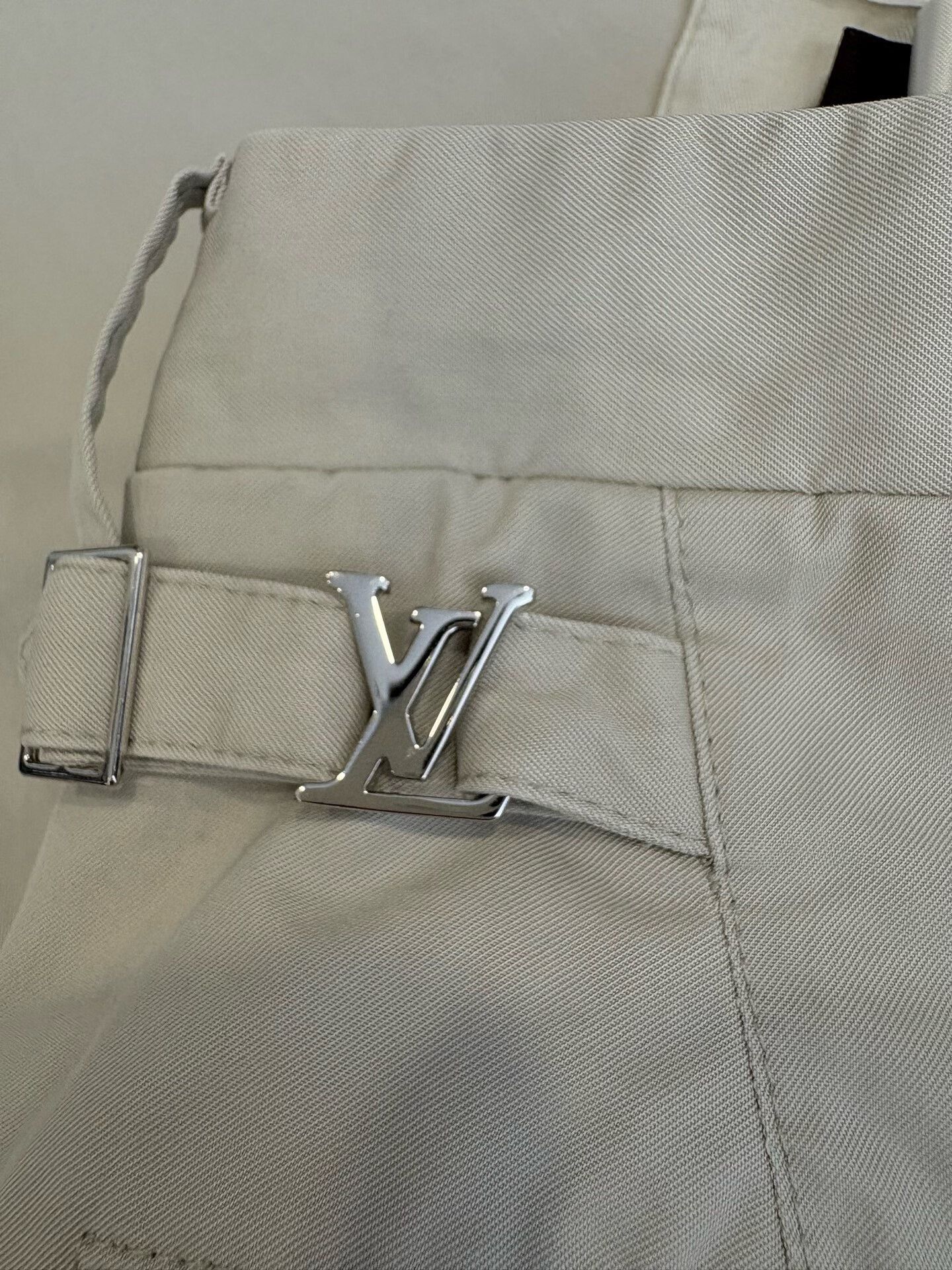 Louis Vuitton Louis Vuitton Cotton Business Casual Pants 42 Size US 26 / EU 42 - 4 Thumbnail