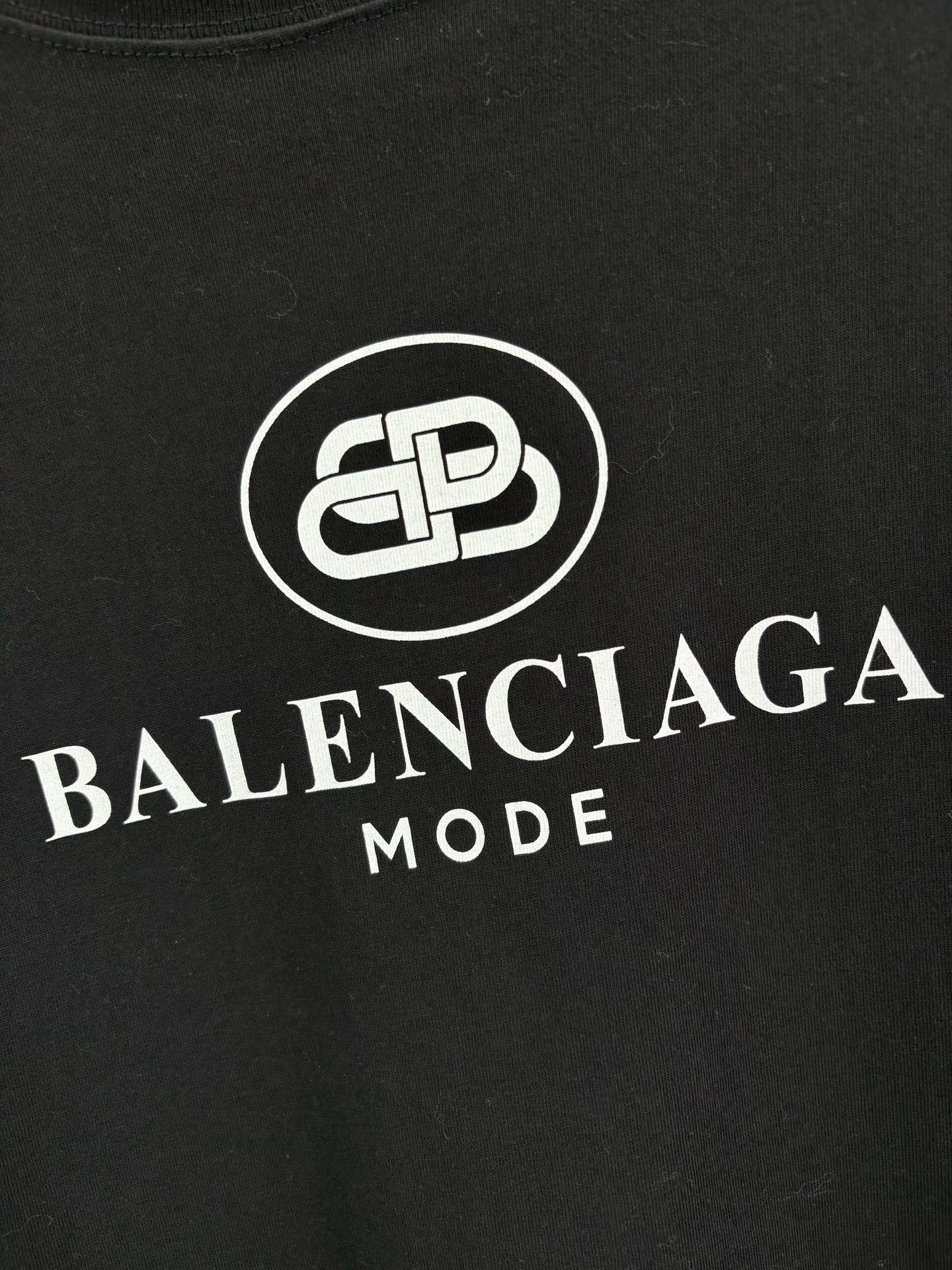 Balenciaga Balenciaga BB Mode Logo T-Shirt Size M Size US M / EU 48-50 / 2 - 4 Thumbnail