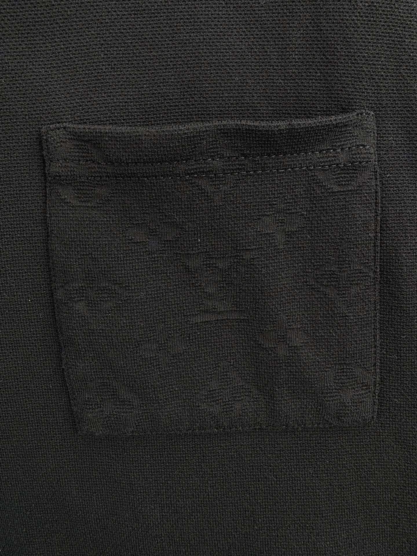 Louis Vuitton Louis Vuitton Monogram Pocket T-Shirt XXL Size US XXL / EU 58 / 5 - 4 Thumbnail