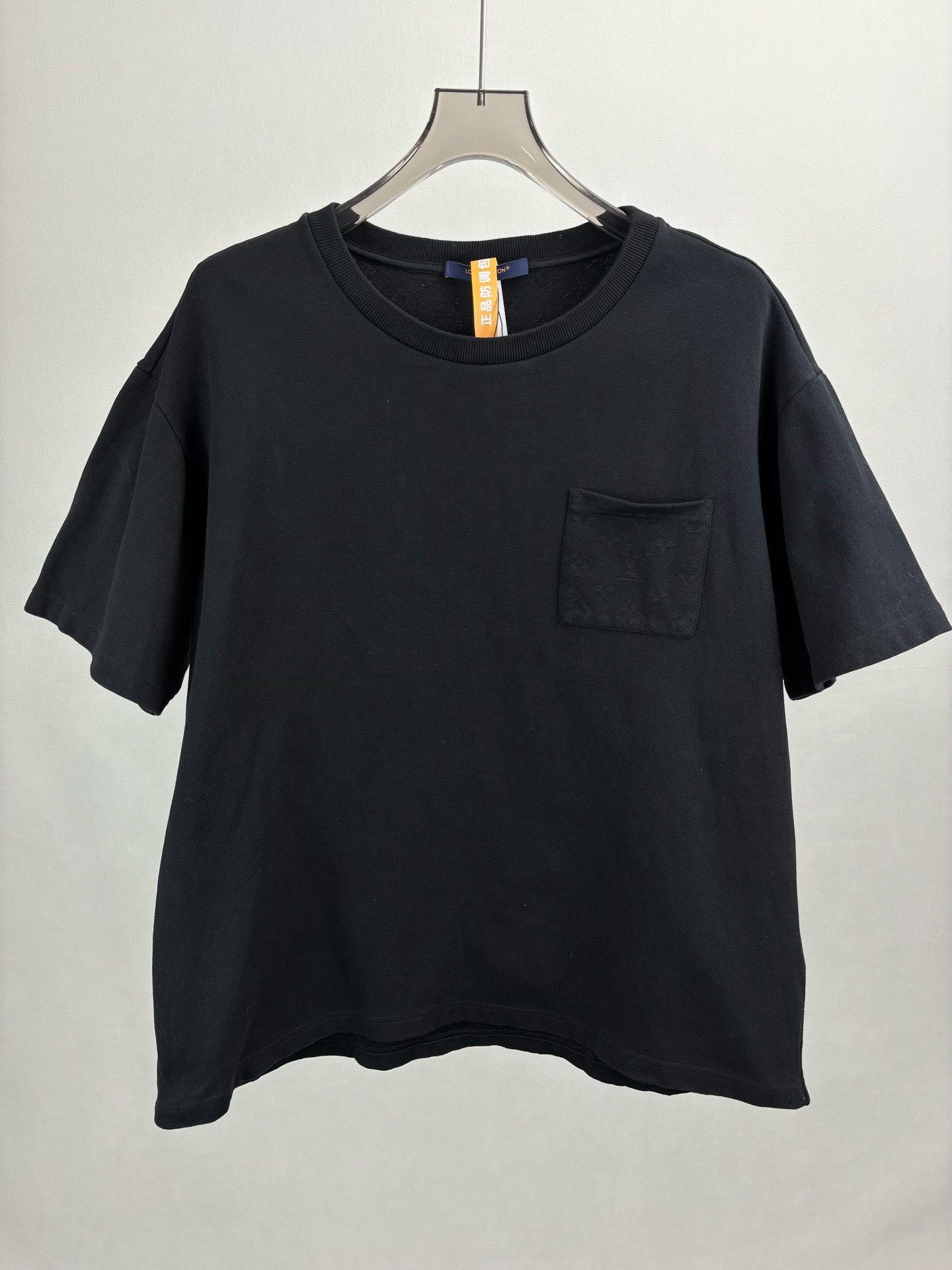 Louis Vuitton Louis Vuitton Monogram Pocket T-Shirt XXL Size US XXL / EU 58 / 5 - 2 Thumbnail