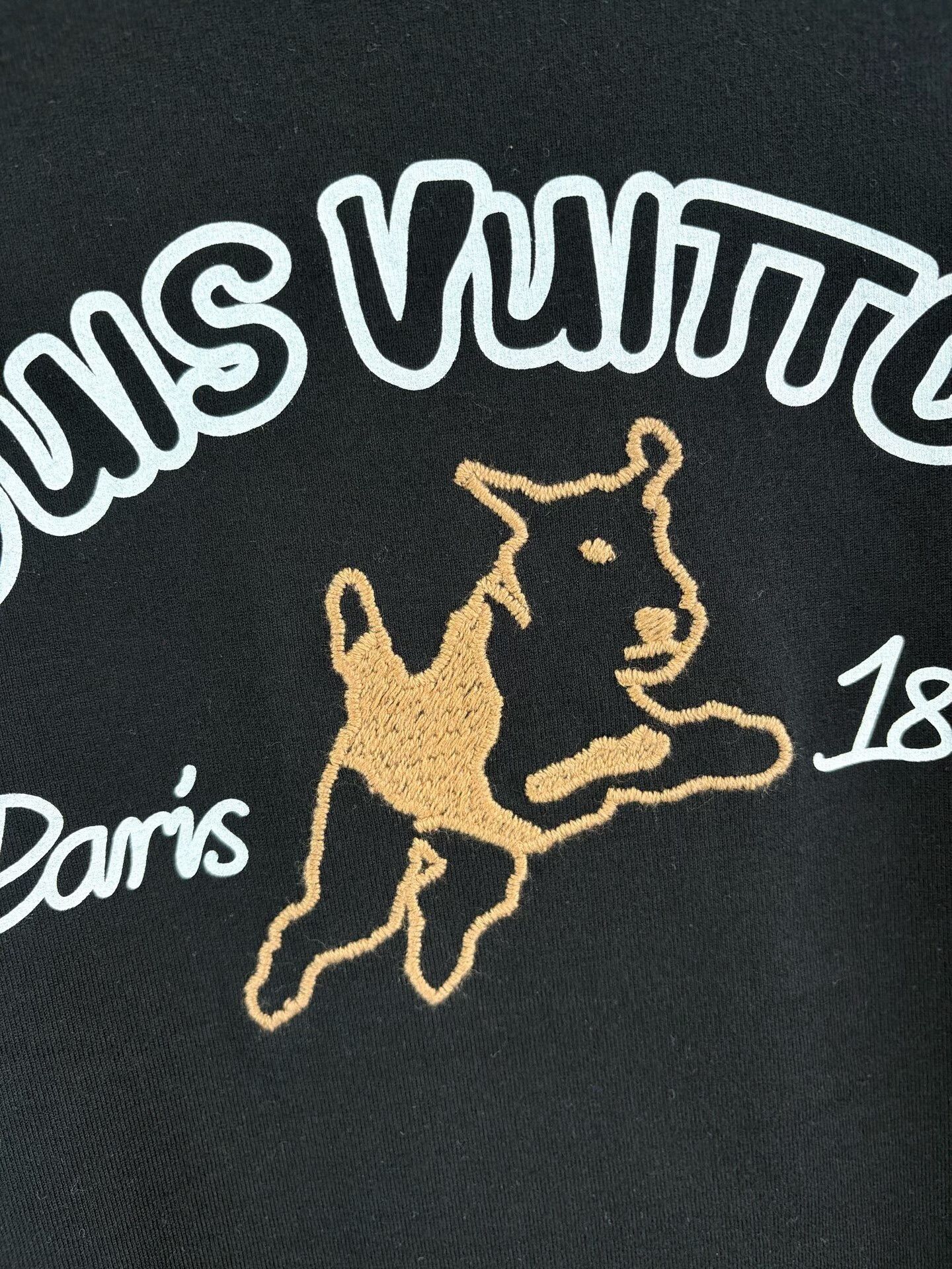 Louis Vuitton Louis Vuitton Puppy Embroidered T-Shirt XL Size US XL / EU 56 / 4 - 4 Thumbnail