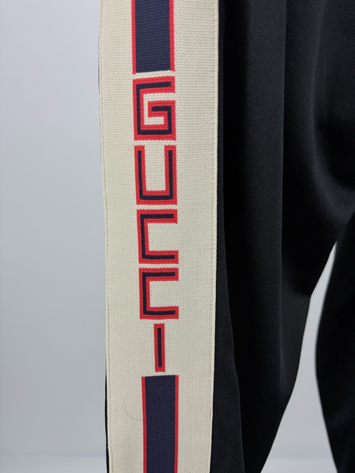 Gucci Gucci Logo Stripe Track Pants Size S Size US 30 / EU 46 - 4 Thumbnail
