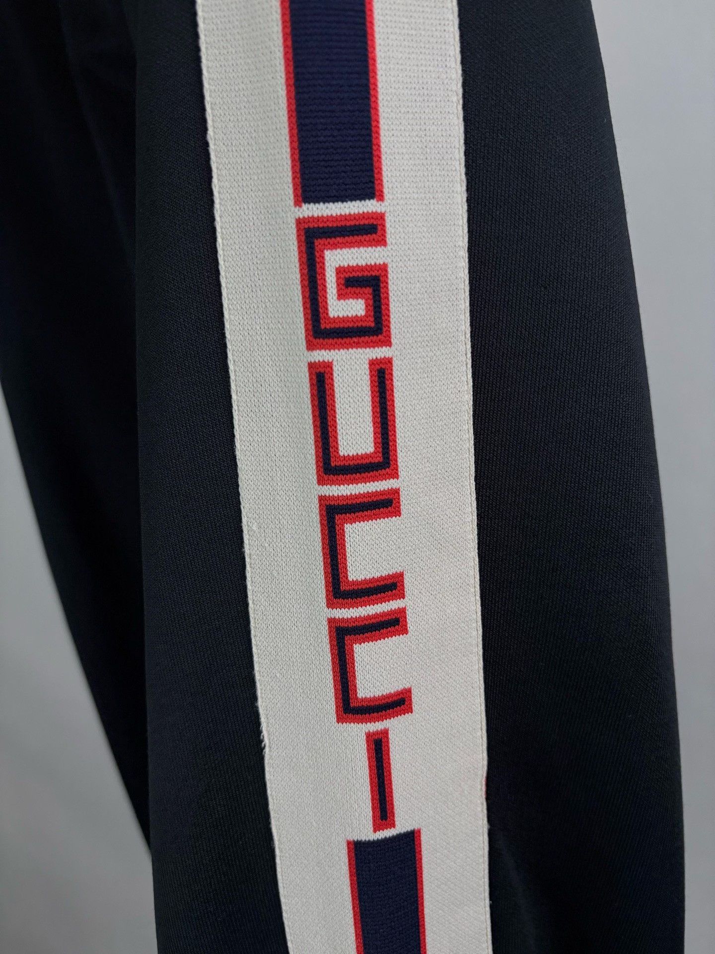 Gucci Gucci Logo Stripe Track Pants Size S Size US 30 / EU 46 - 4 Thumbnail
