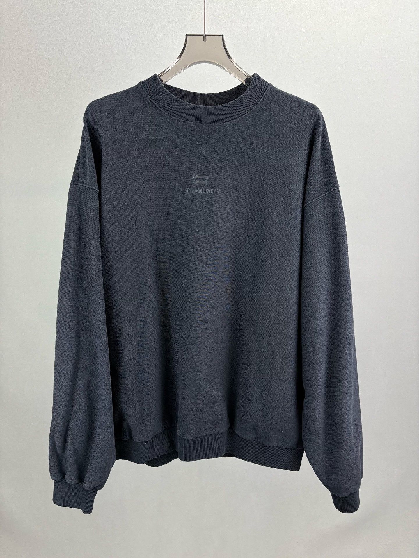 Balenciaga Balenciaga Embroidered Logo Sweatshirt Size 2 Size US M / EU 48-50 / 2 - 2 Thumbnail