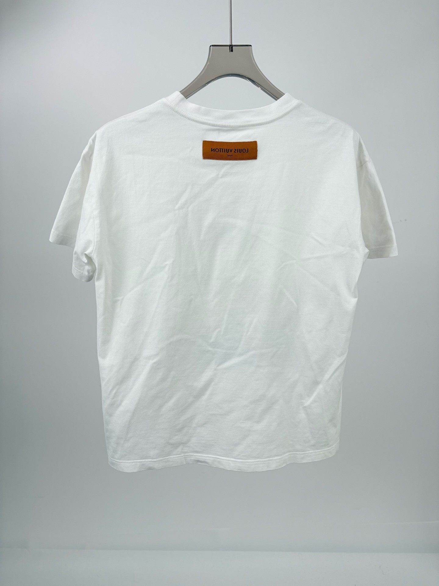 Louis Vuitton Louis Vuitton Room Graphic Print T-Shirt Size S Size US S / EU 44-46 / 1 - 3 Thumbnail
