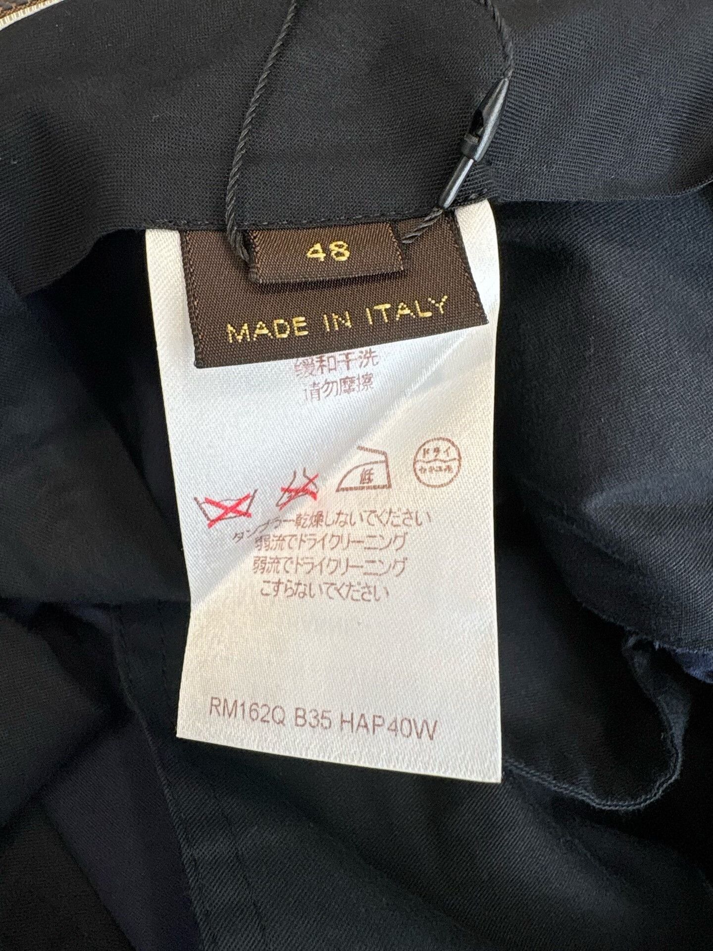Louis Vuitton Louis Vuitton LV Logo Navy Trousers 48 Size US 32 / EU 48 - 6 Thumbnail