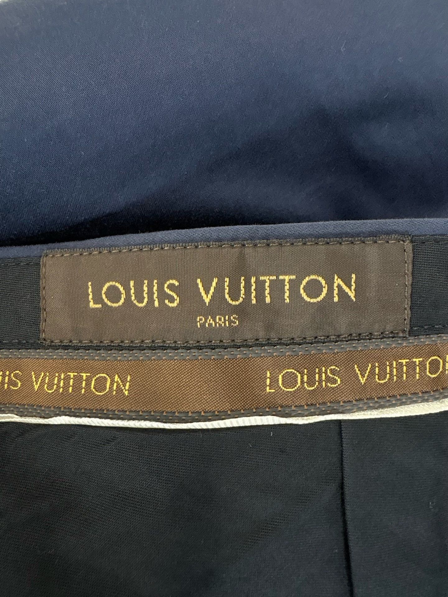 Louis Vuitton Louis Vuitton LV Logo Navy Trousers 48 Size US 32 / EU 48 - 5 Thumbnail