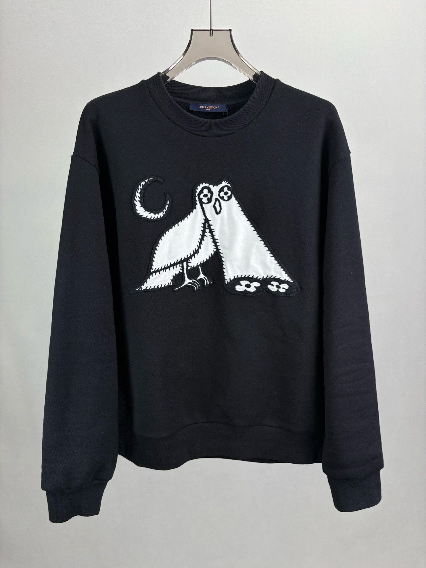 Louis Vuitton Louis Vuitton Owl Embroidery Sweatshirt XL Size US XL / EU 56 / 4 - 2 Thumbnail
