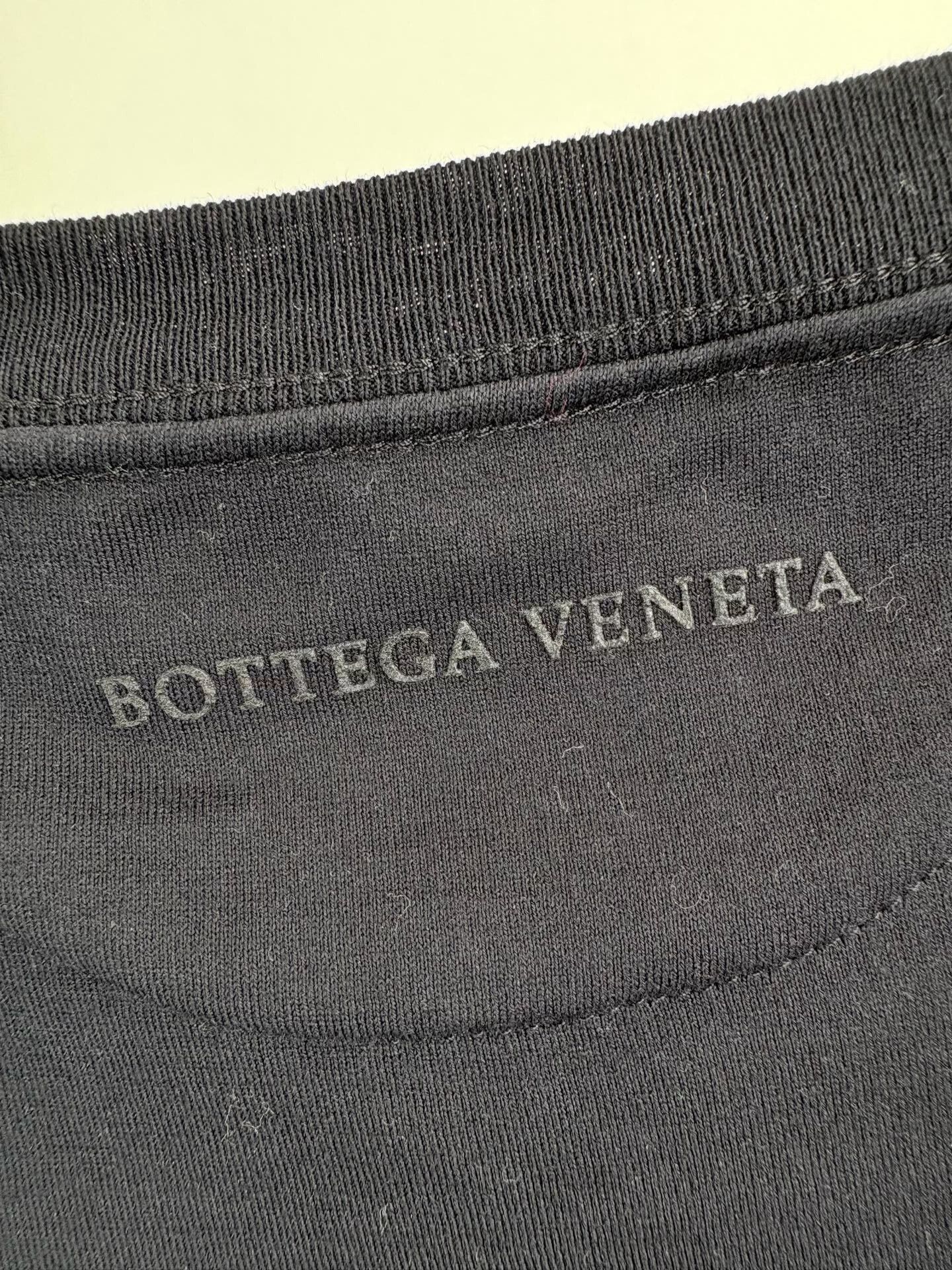 Bottega Veneta Bottega Veneta Back Logo Embroidered T-Shirt 54 Size US L / EU 52-54 / 3 - 4 Thumbnail